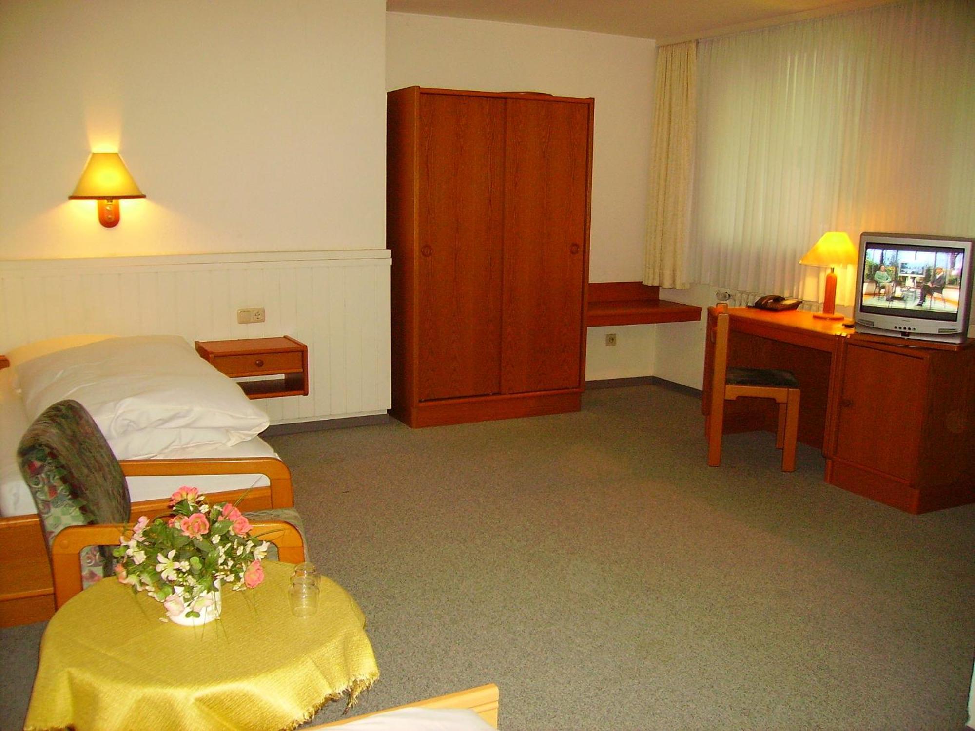 Comfort Single Room