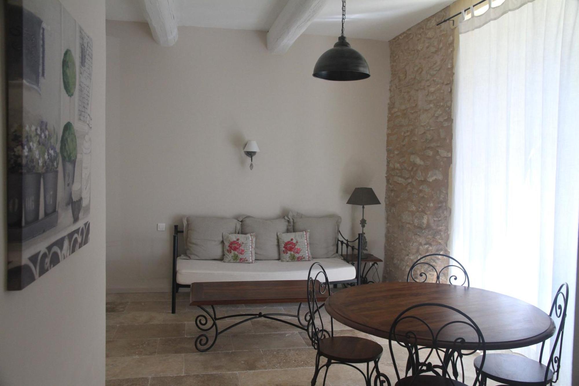 One-Bedroom Apartment Terrace