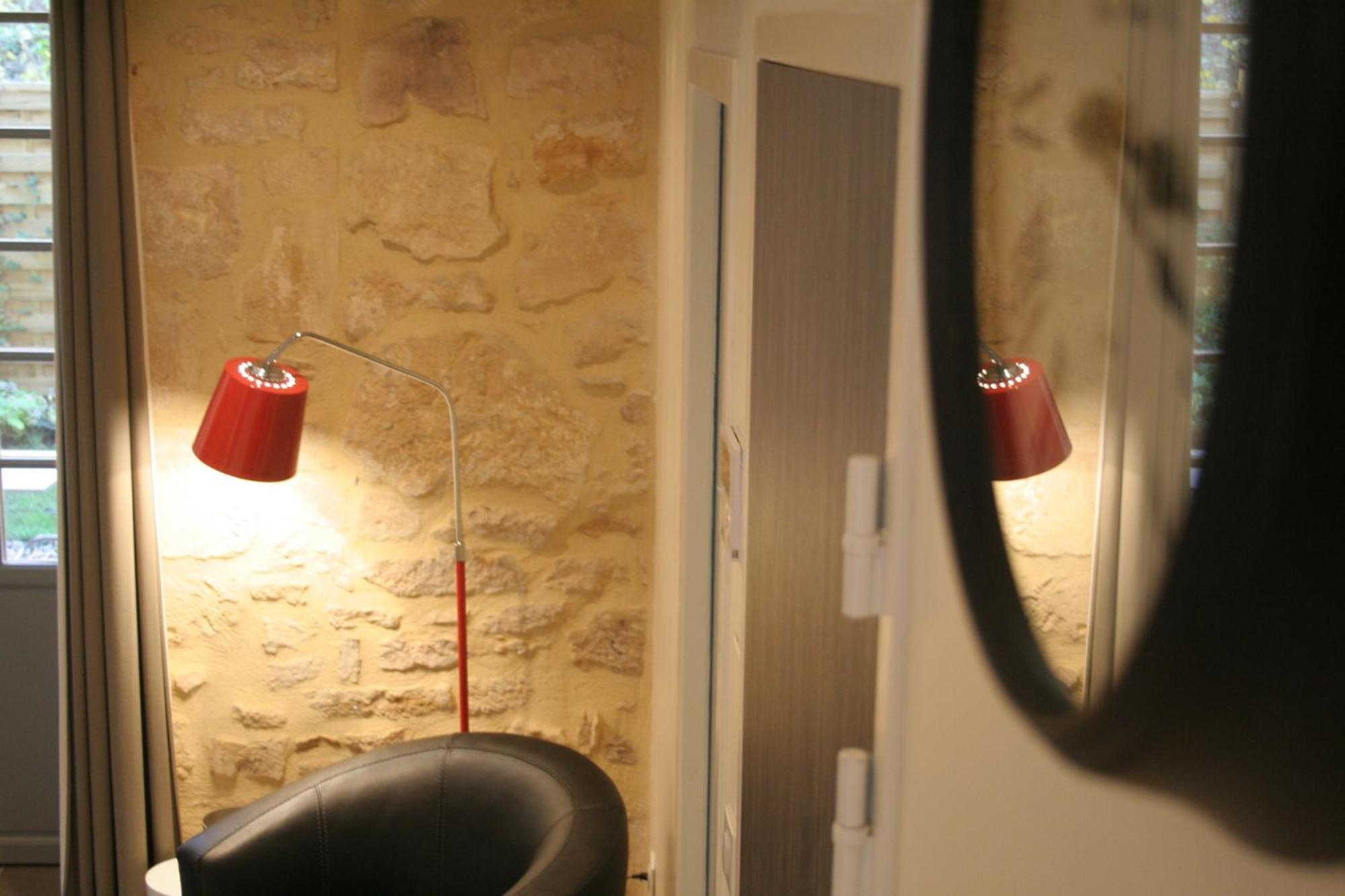 Studio Private Garden 6 Cours des Fontaines