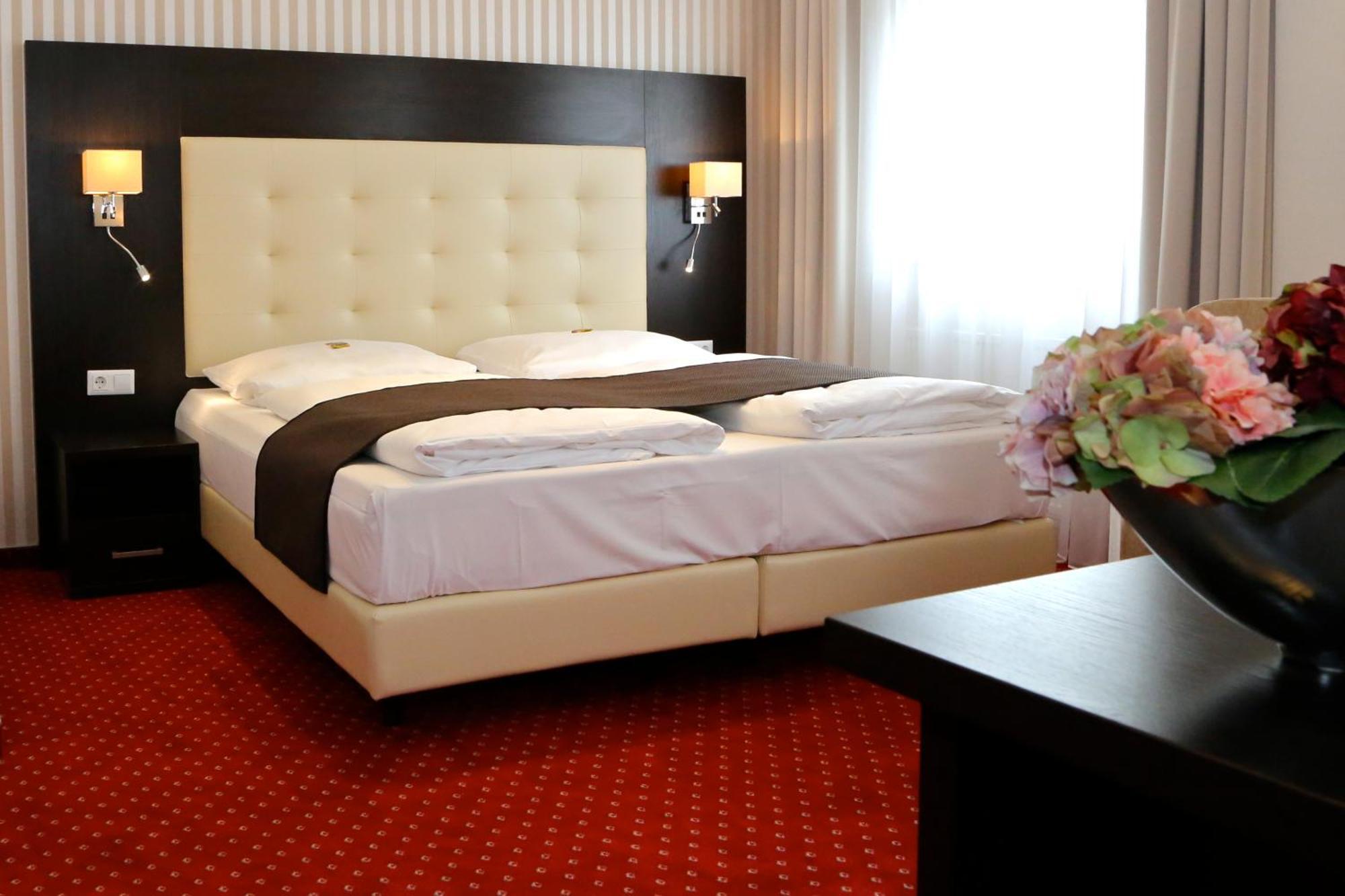 Quadruple Room,1580719925:JPEG