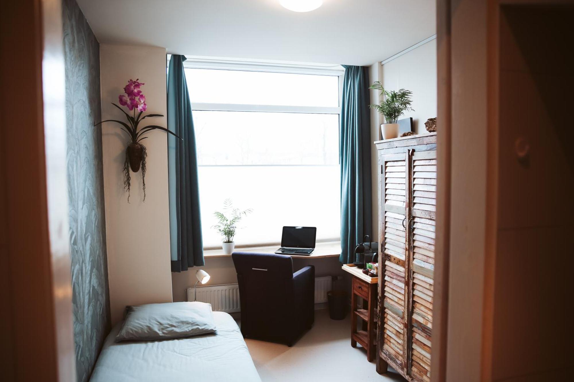 Single Room Shower,1580885801:JPEG