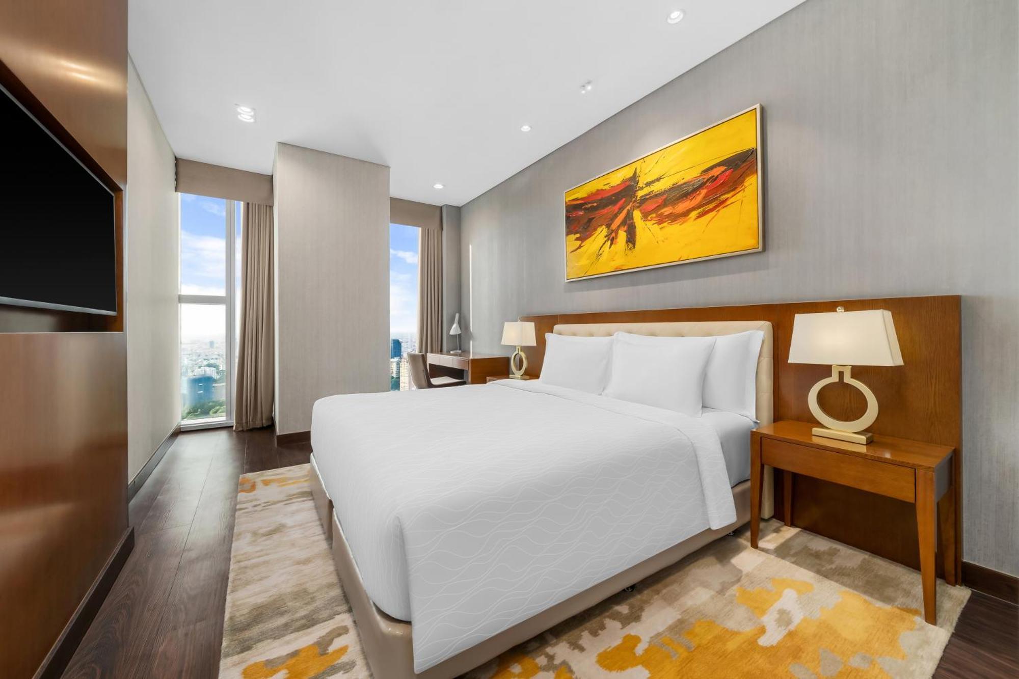 Grand Two Bedroom one-time Complimentary Minibar