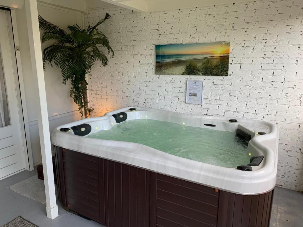 Double or Twin Room Spa Access