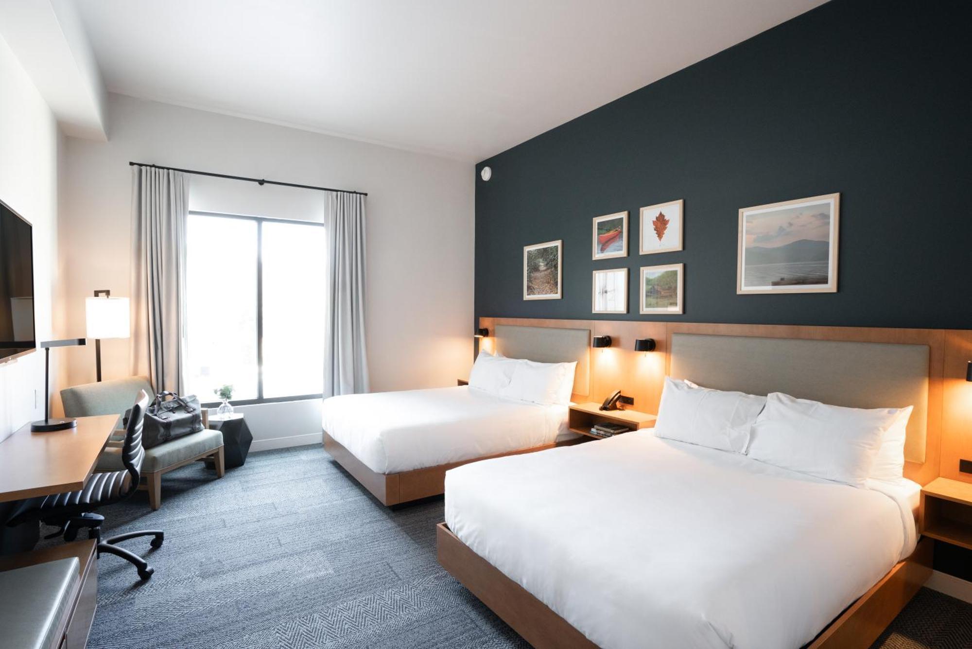 Queen Room