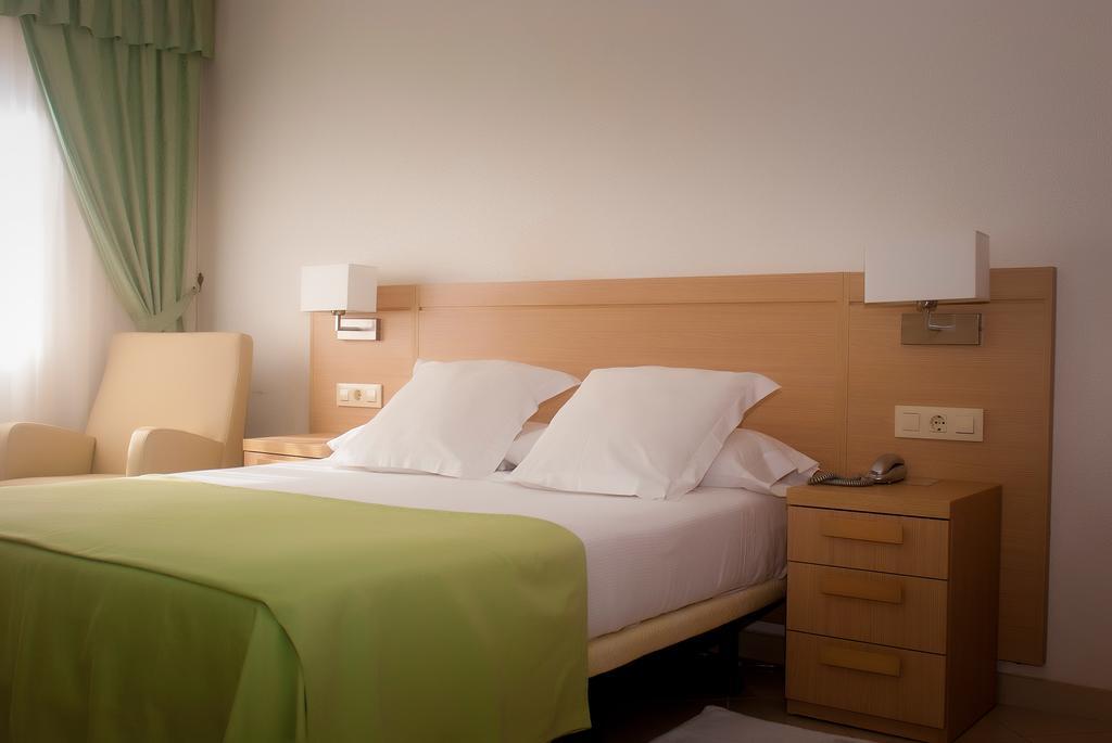 Double or Twin Room,158018943:JPEG