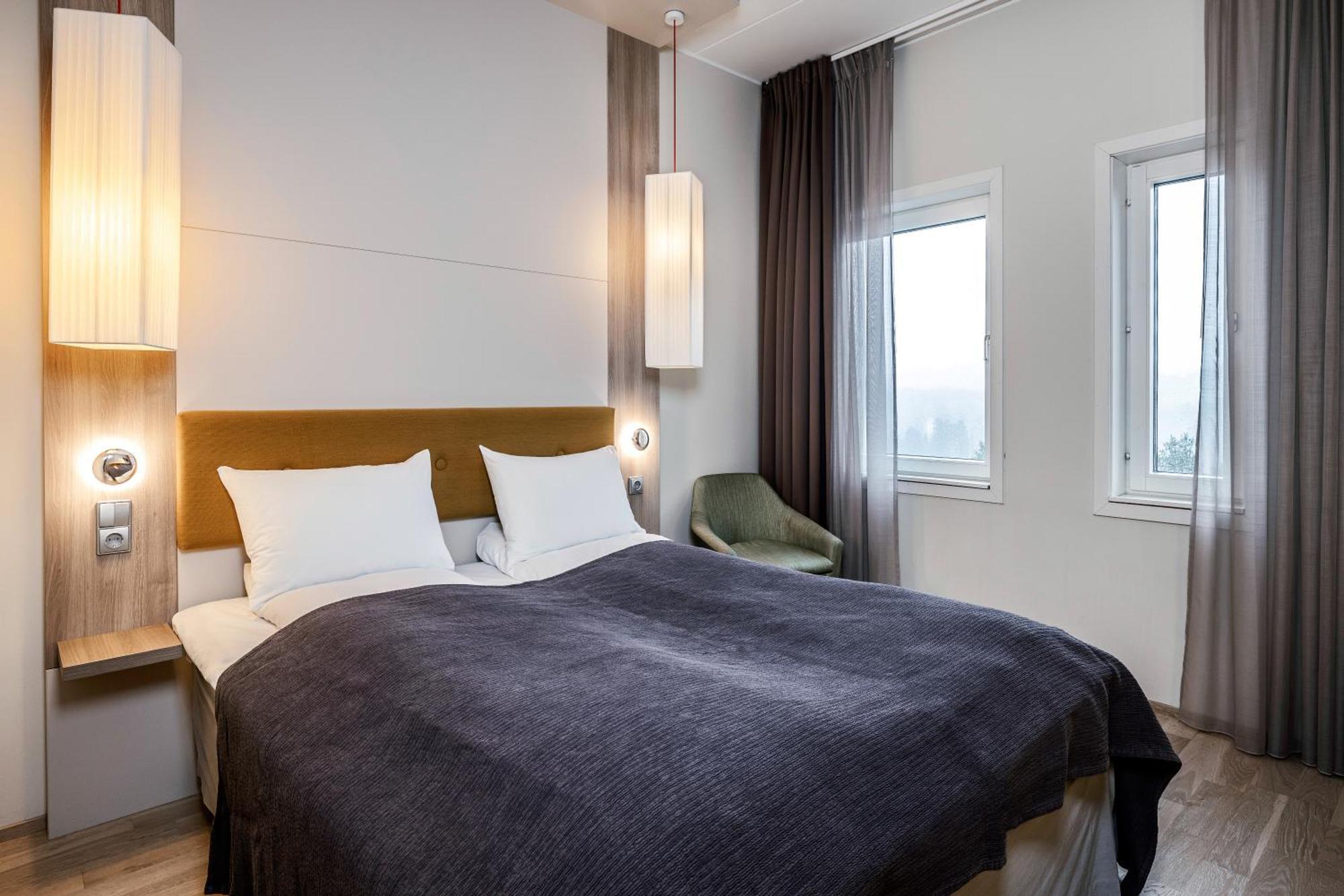 Double Room,1583065868:JPEG