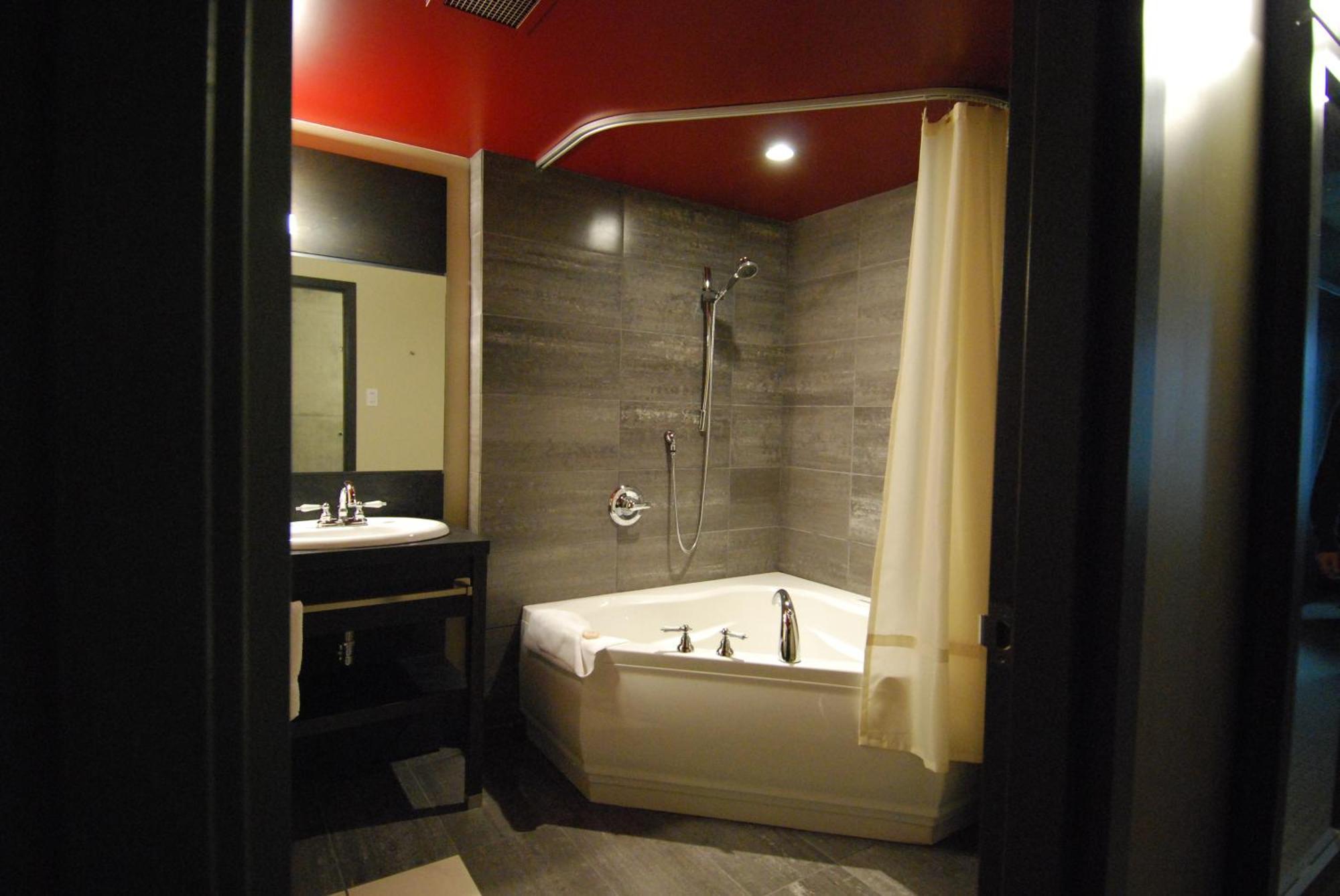Prestige Suite