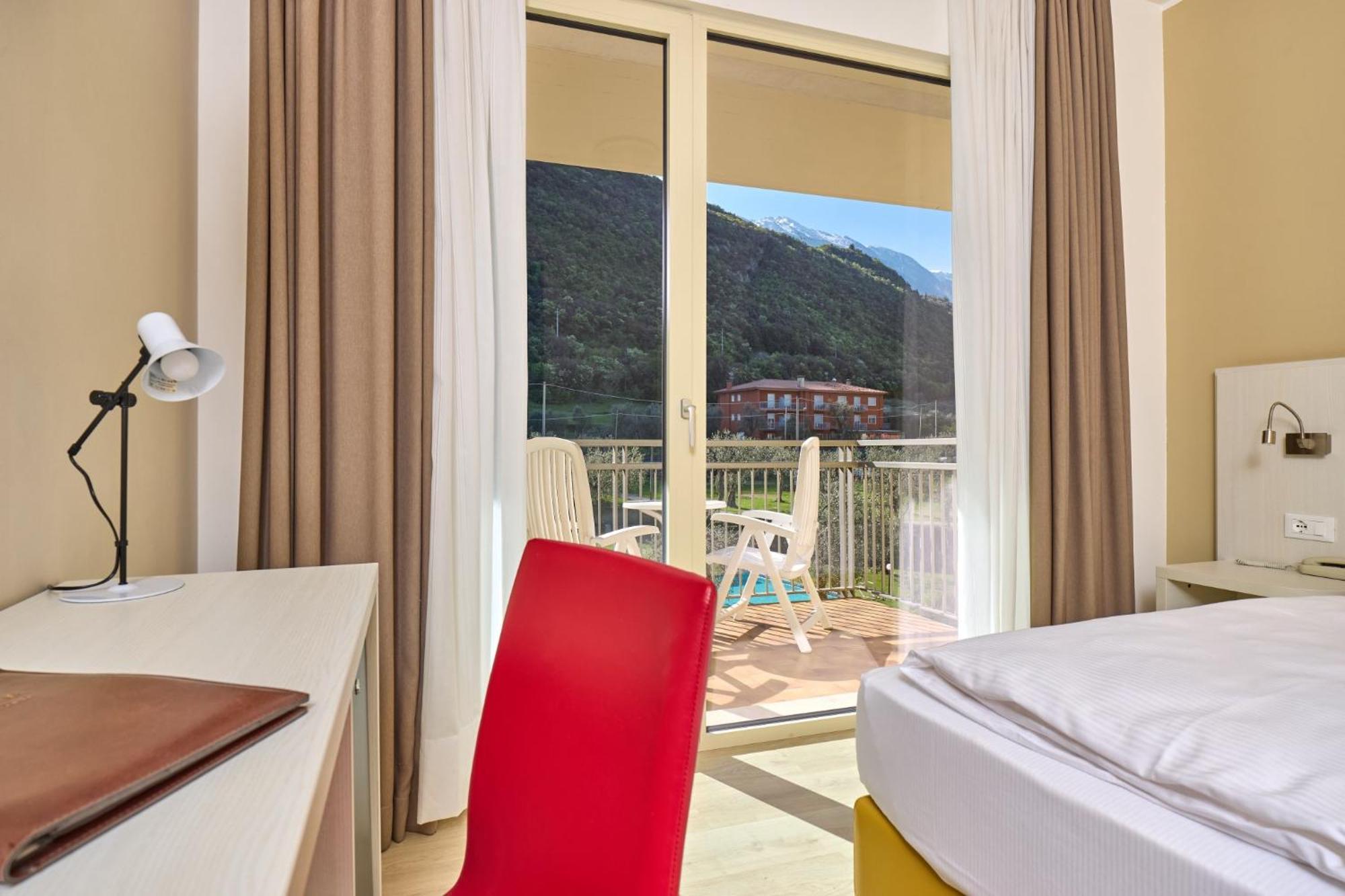 Double or Twin Room Garden View,1583069739:JPEG