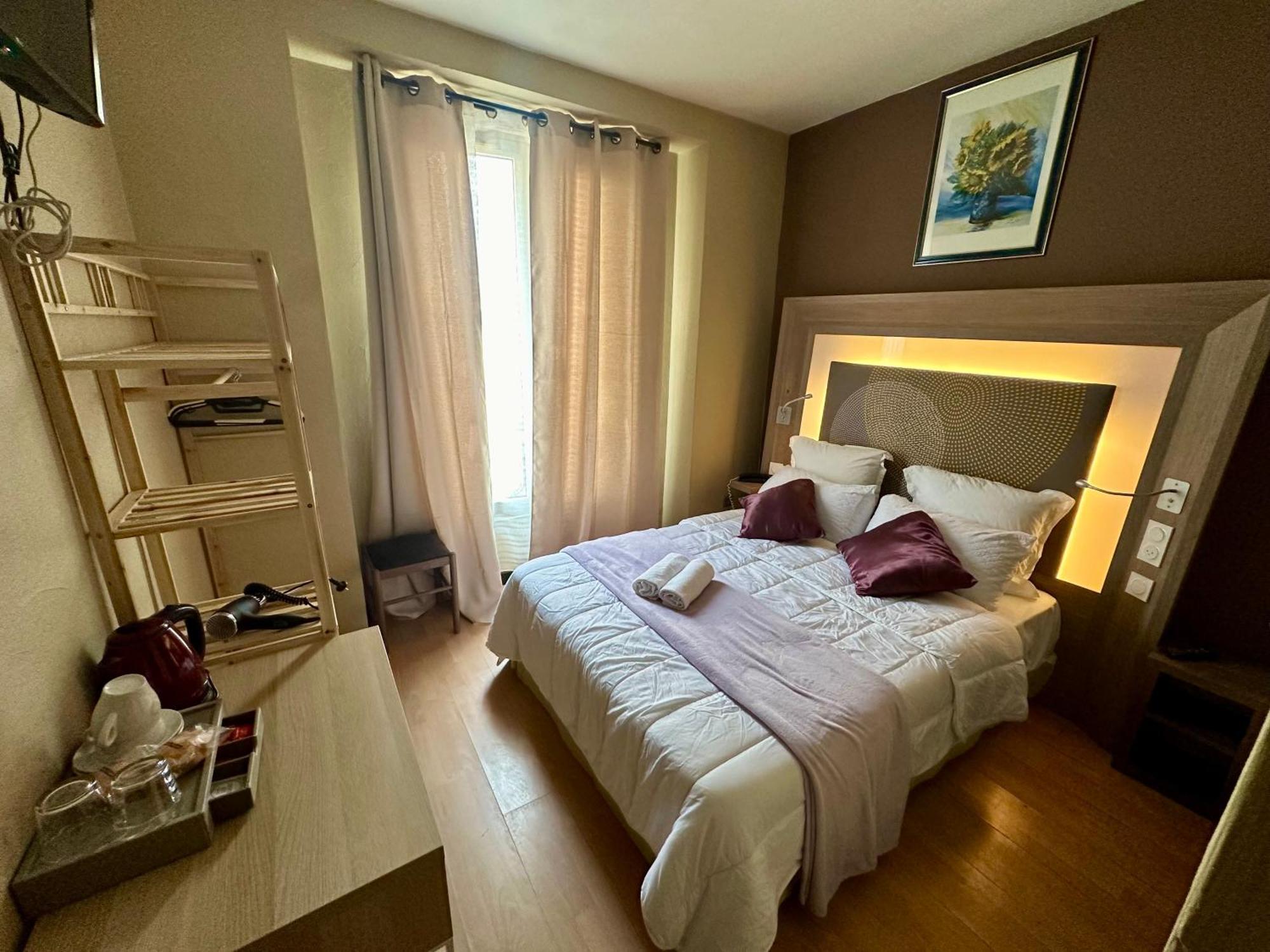 Double Room,1583075697:JPEG