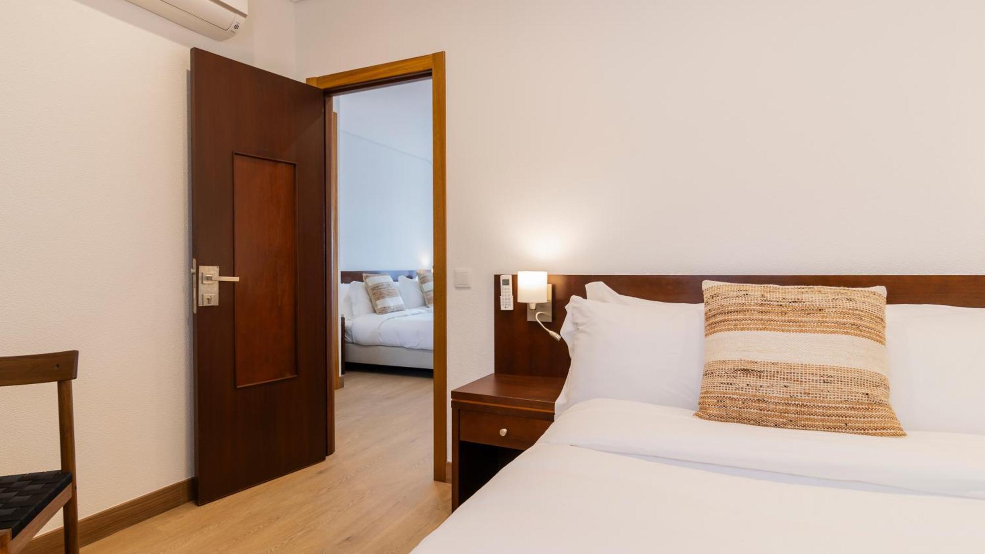 Family Room Sea View,1583075831:JPEG
