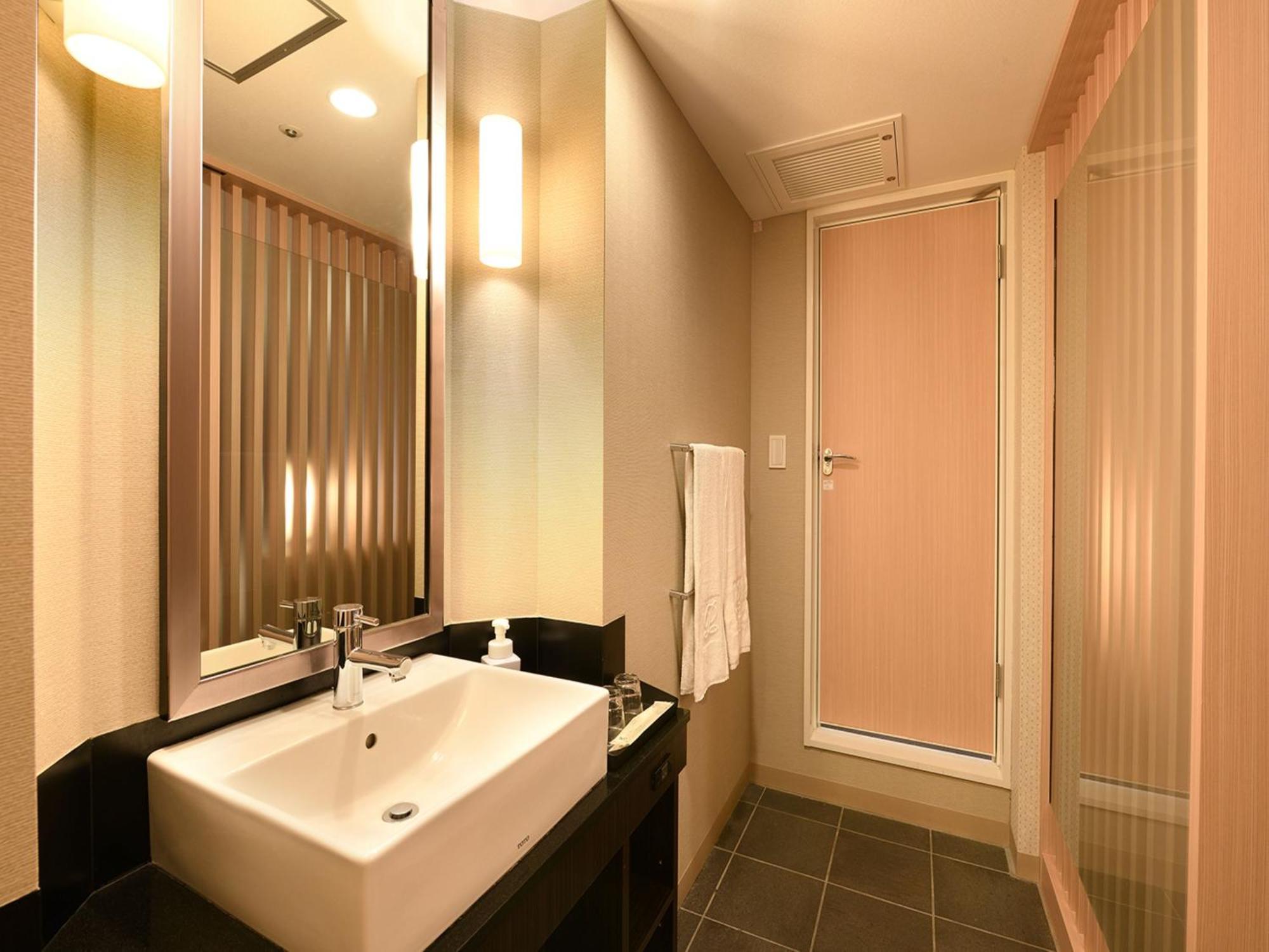 Deluxe Twin Room Extra Bed Non-Smoking 306sqm,1583090429:JPEG
