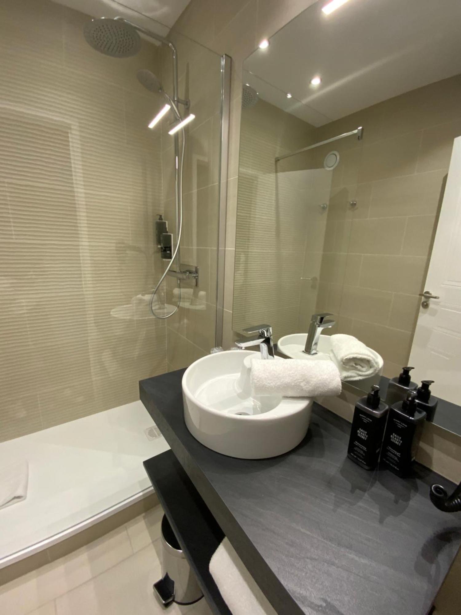 Standard Double Room,1583098423:JPEG
