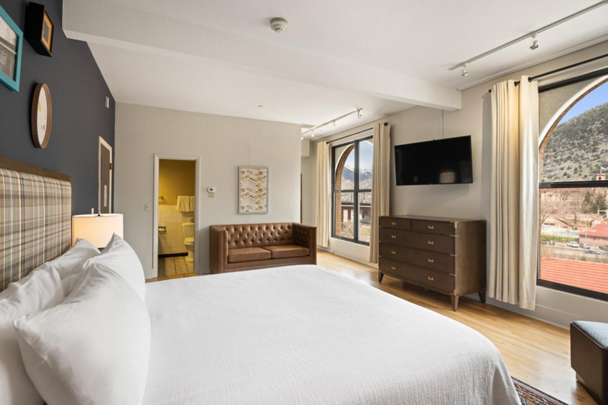Signature View, 1 K + 1 pullout sofa