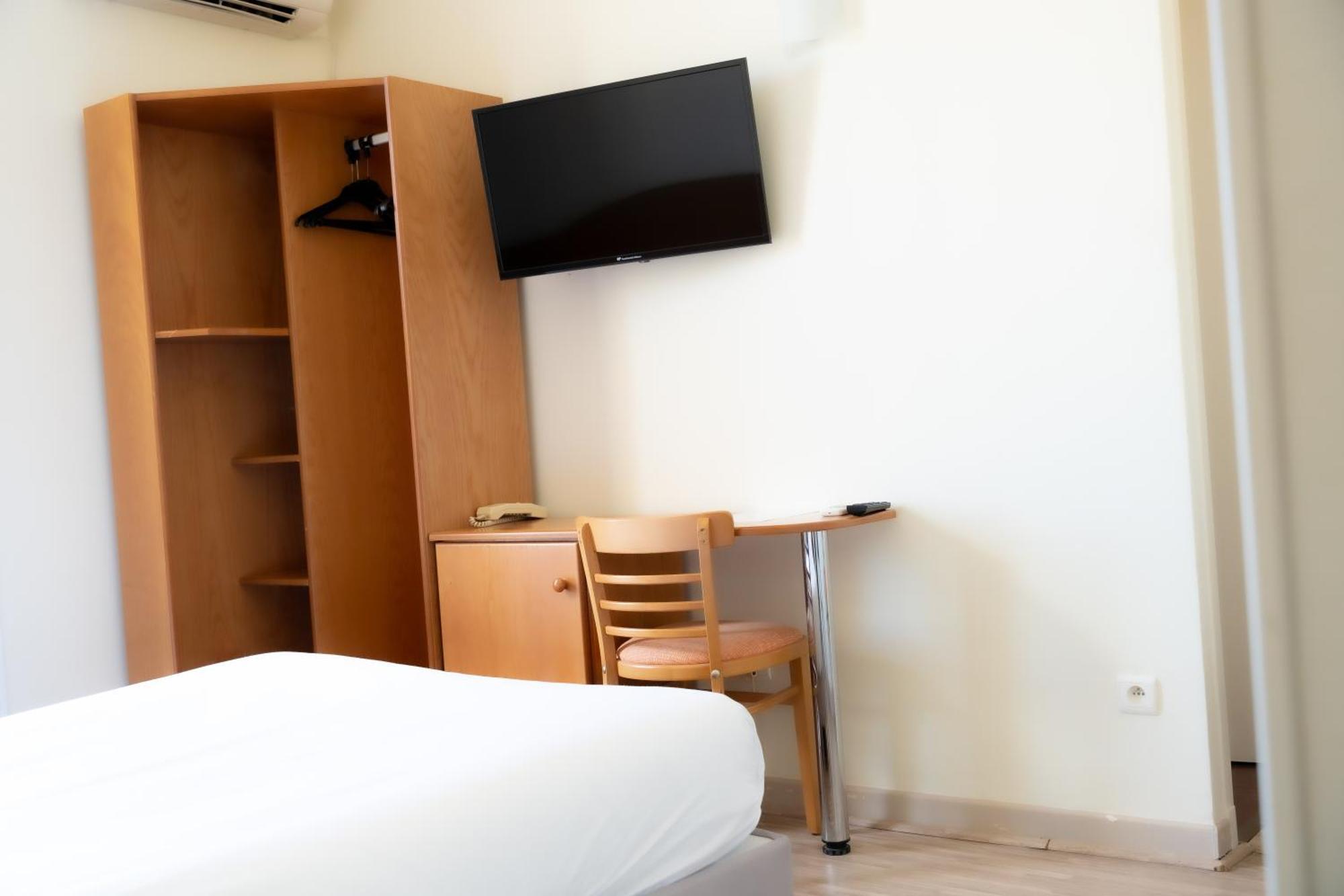 Standard Double or Twin Room Balcony