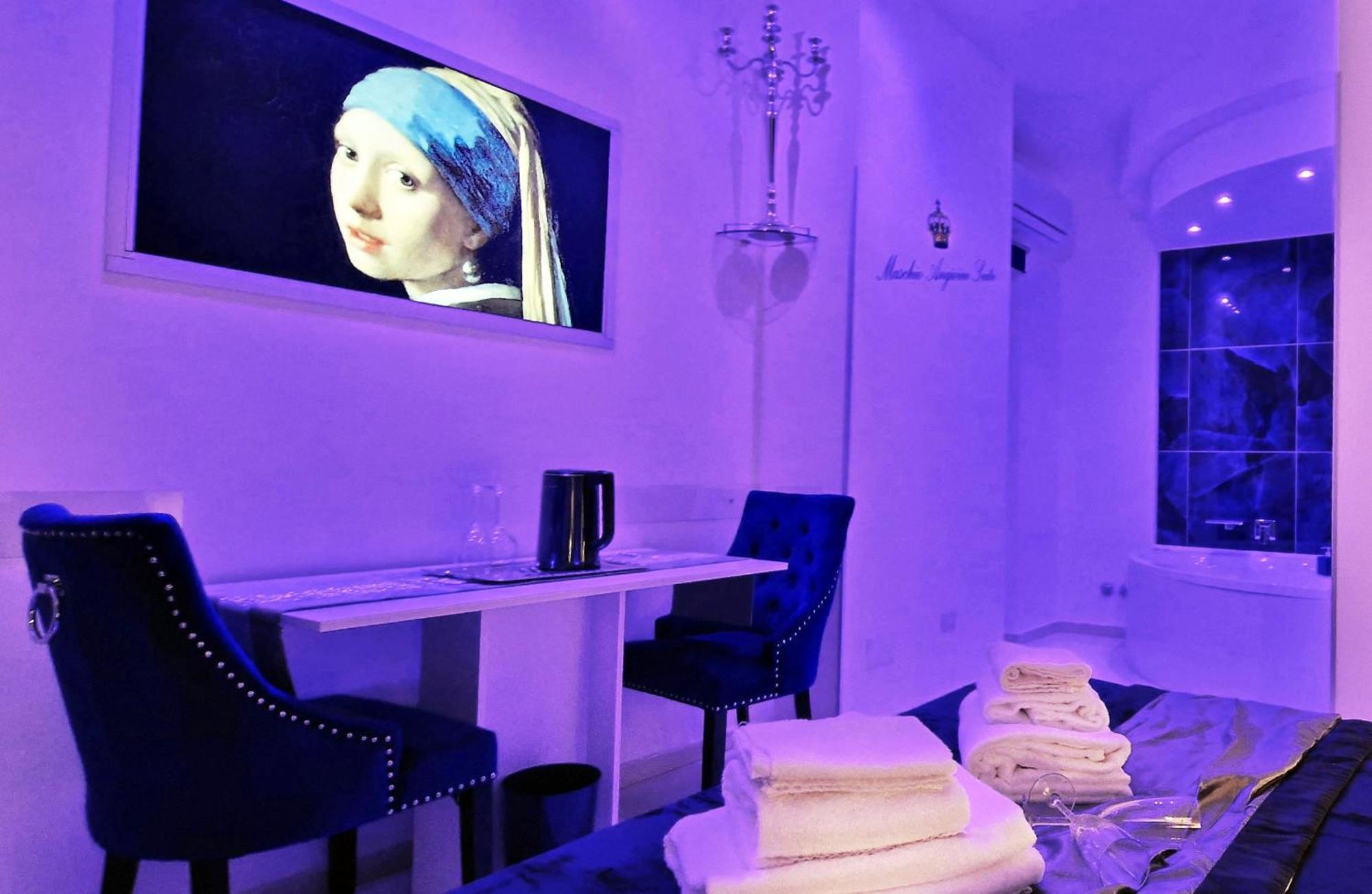 Suite Hot Tub