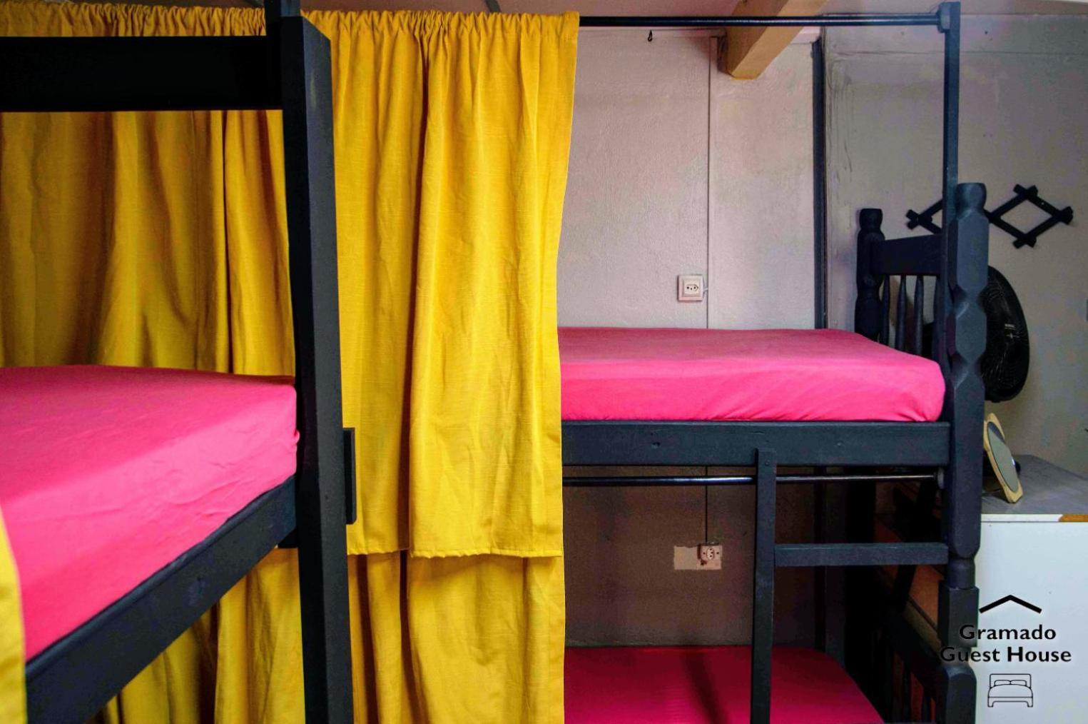 Bed 6-Bed Female Dormitory Room