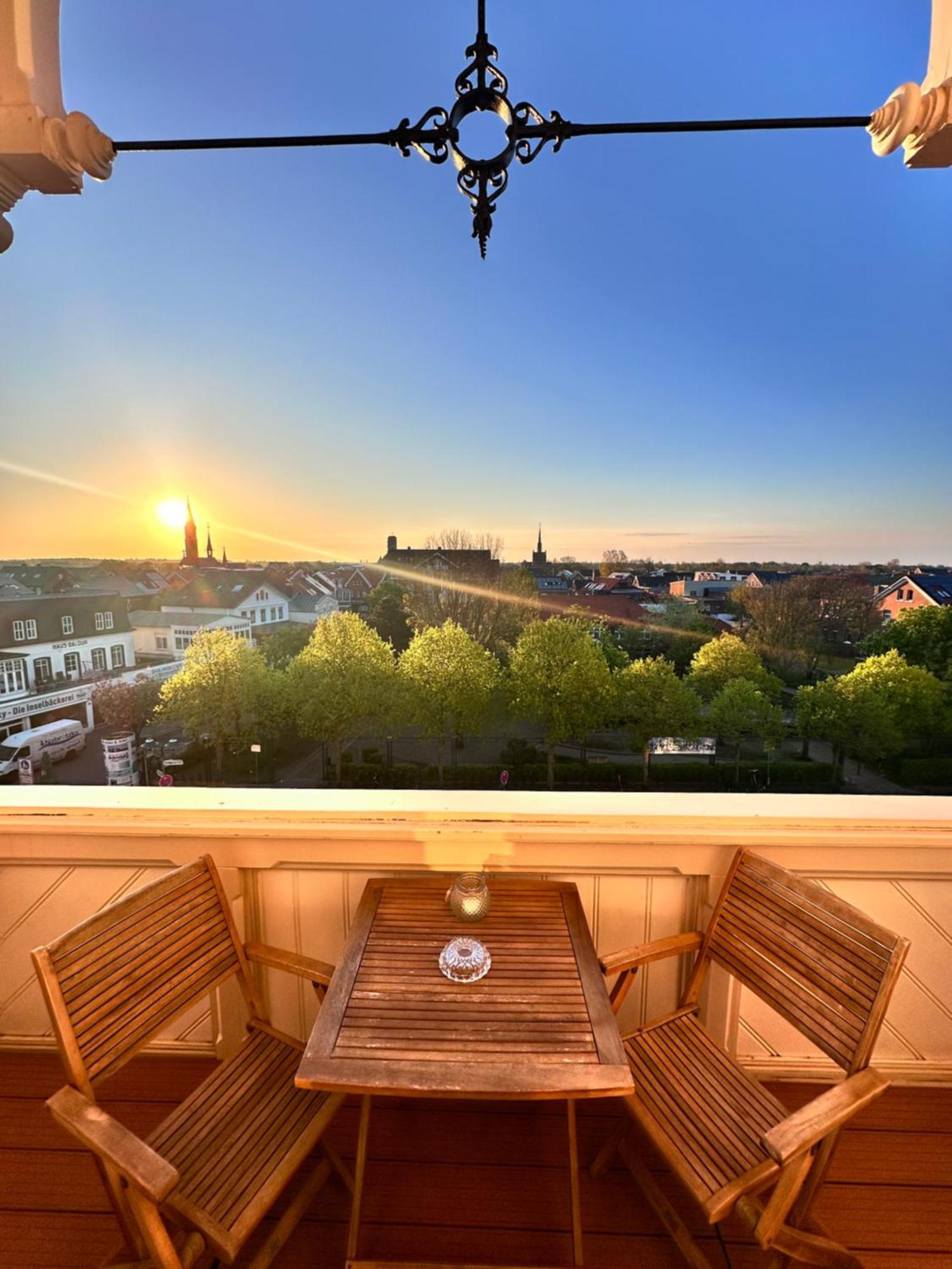 Junior Suite Balcony