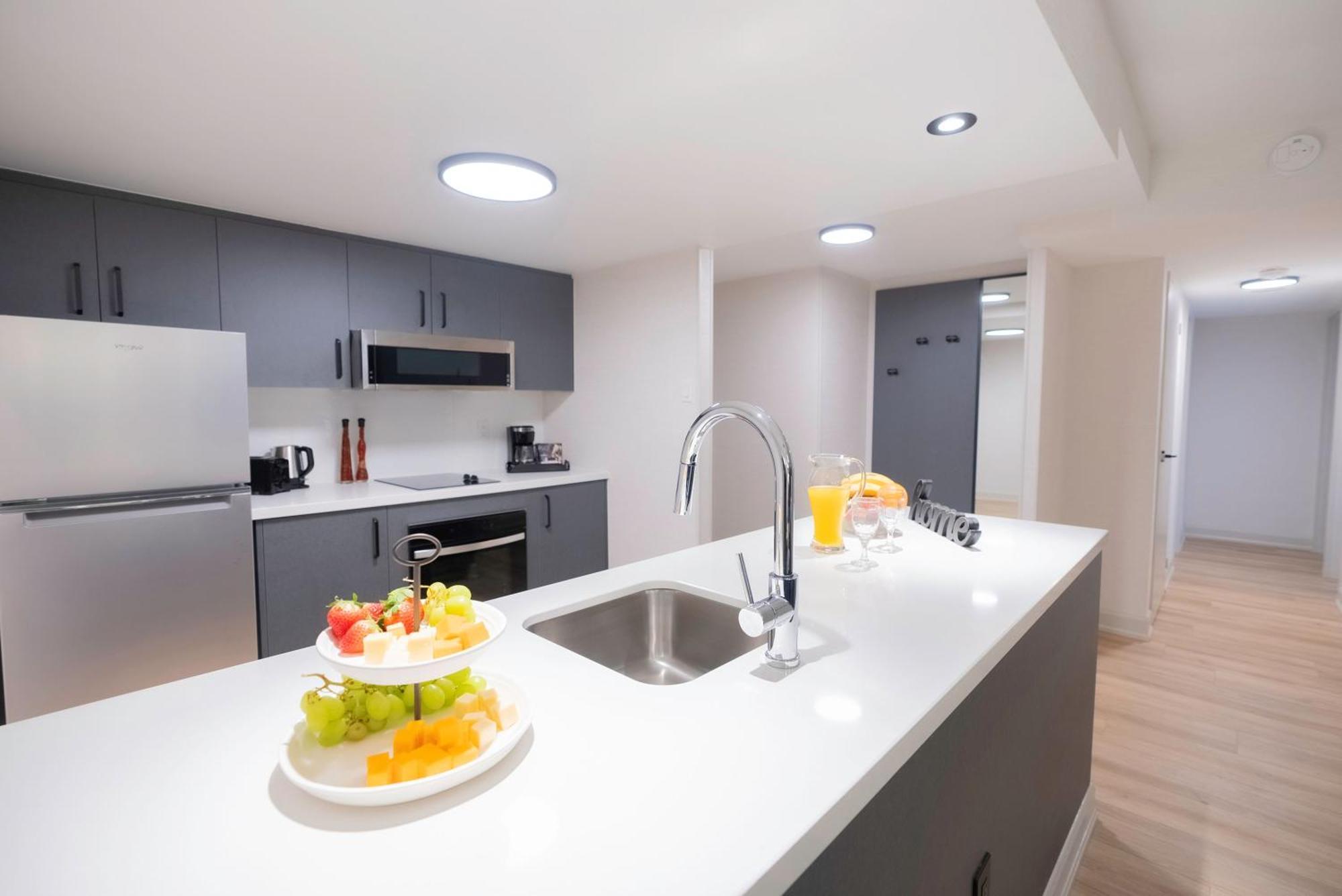 Modern One Bedroom Suite