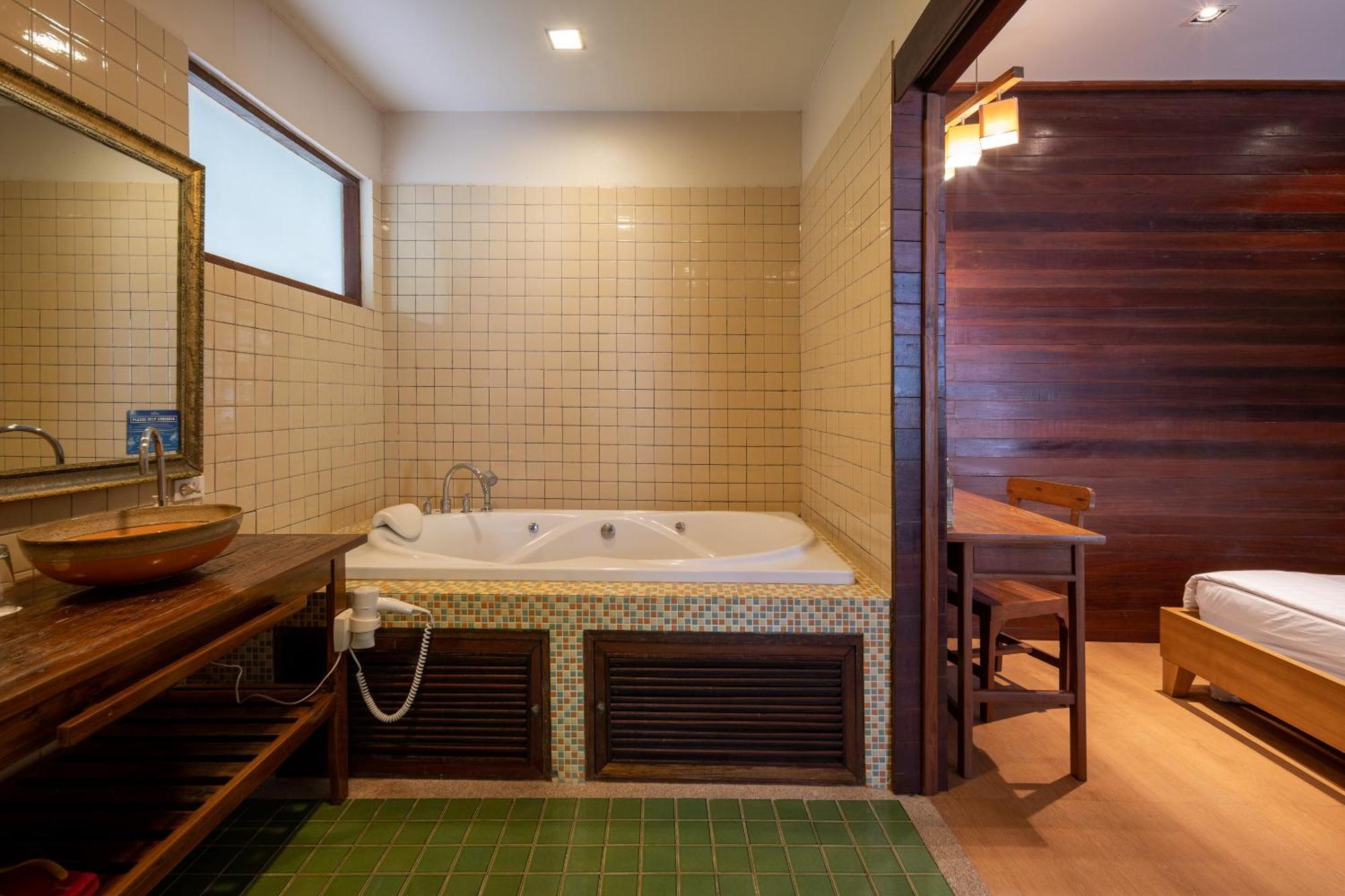 Family One-Bedroom