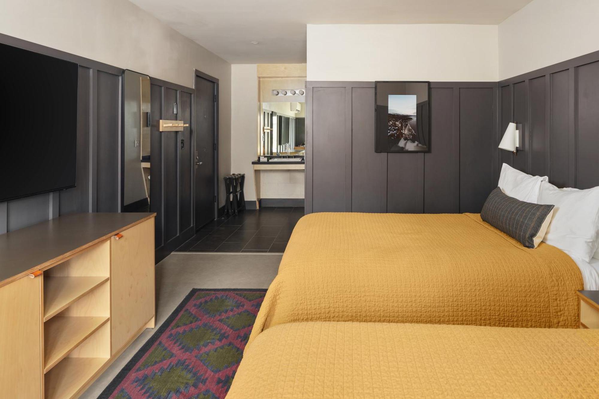 Queen Room Two Queen Beds Disability Access