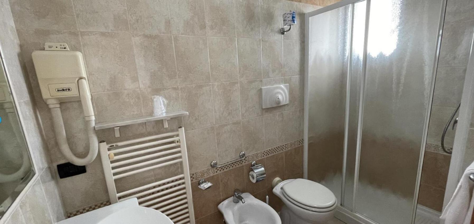 Double or Twin Room Garden View