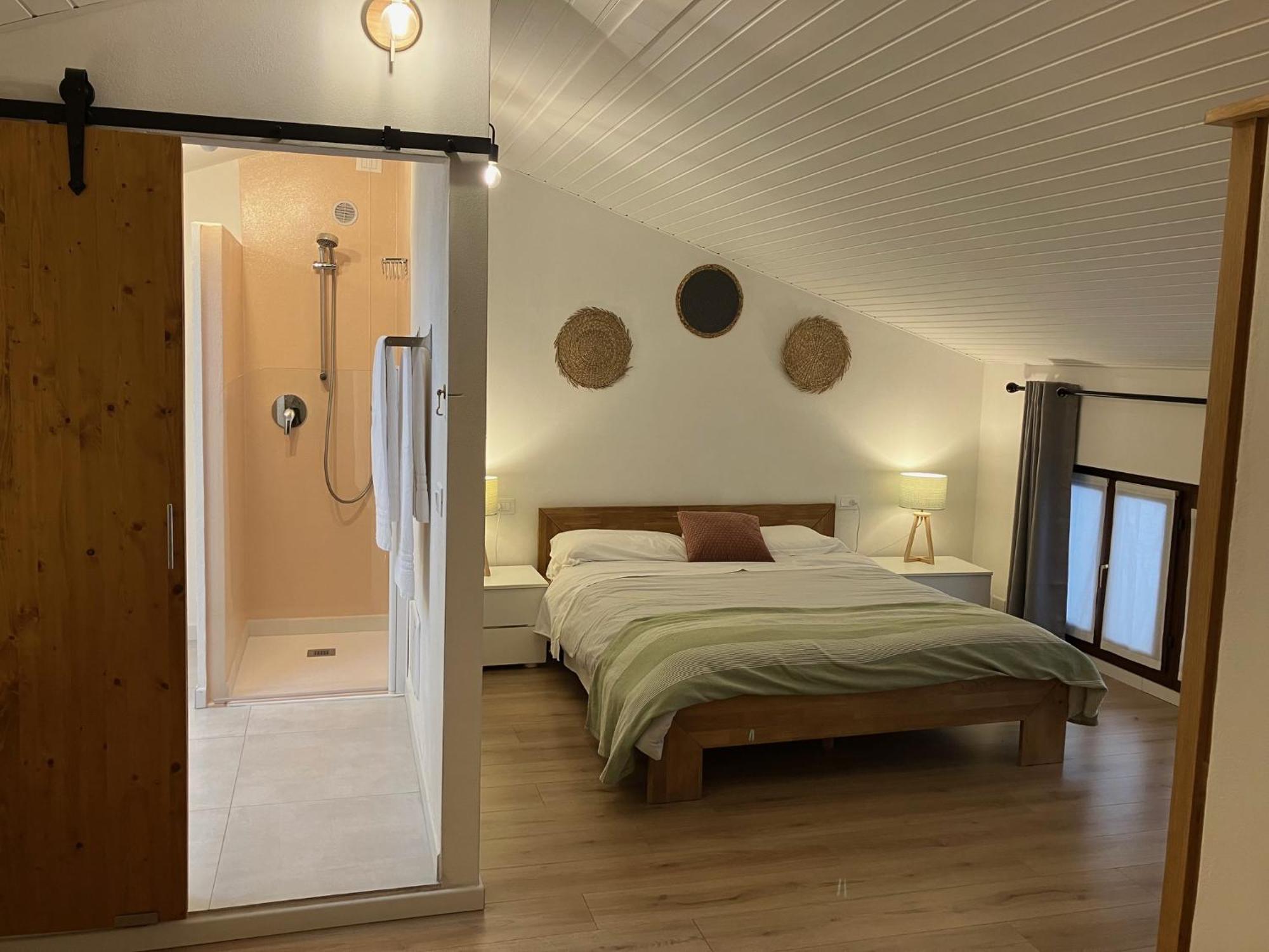 Large Double Room