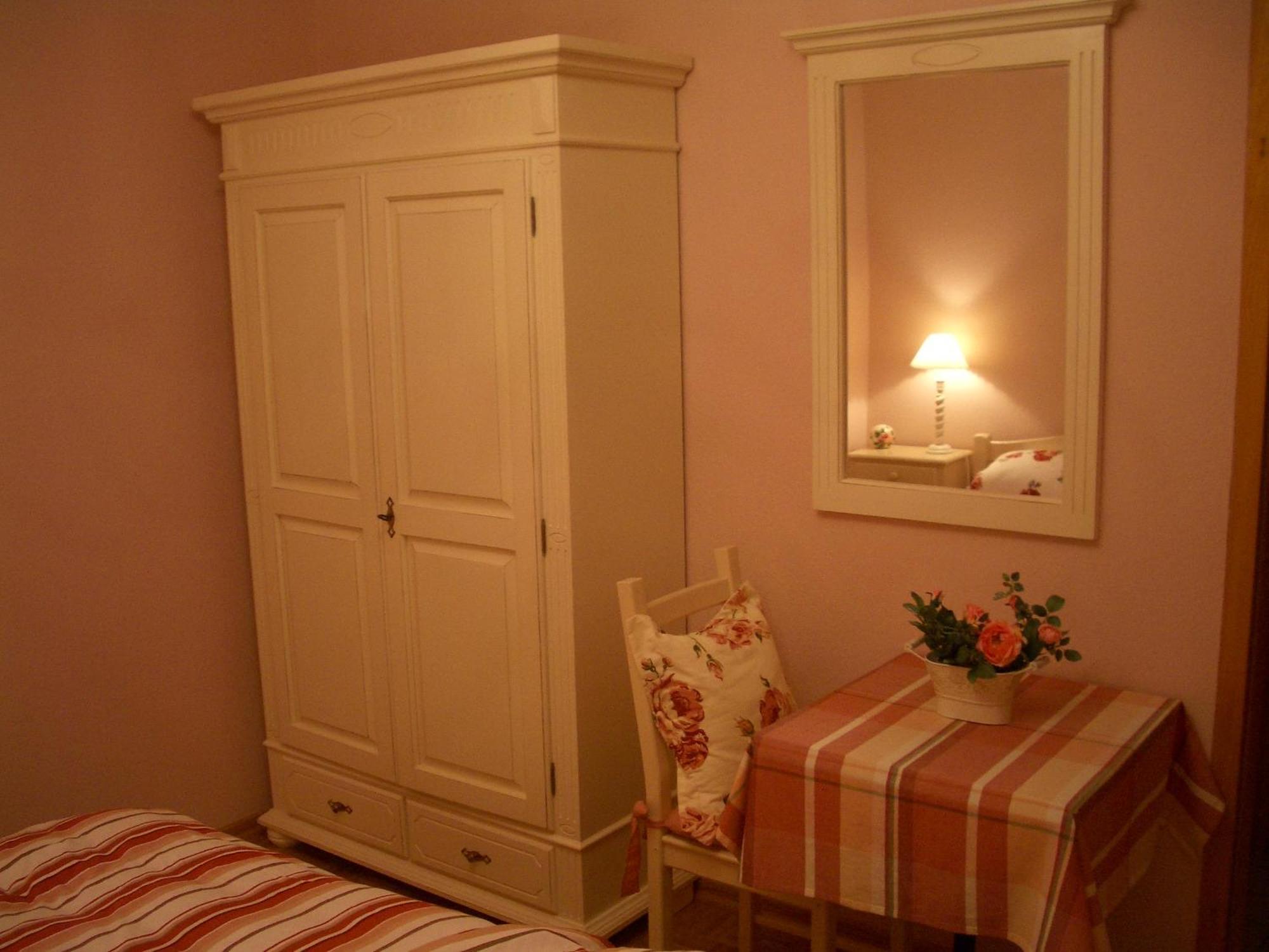 Standard Double Room,699746167:JPEG