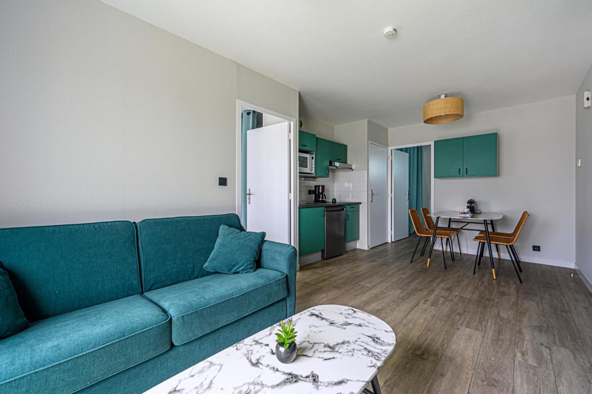 Comfort Three-Room Apartment,1584415644:JPEG