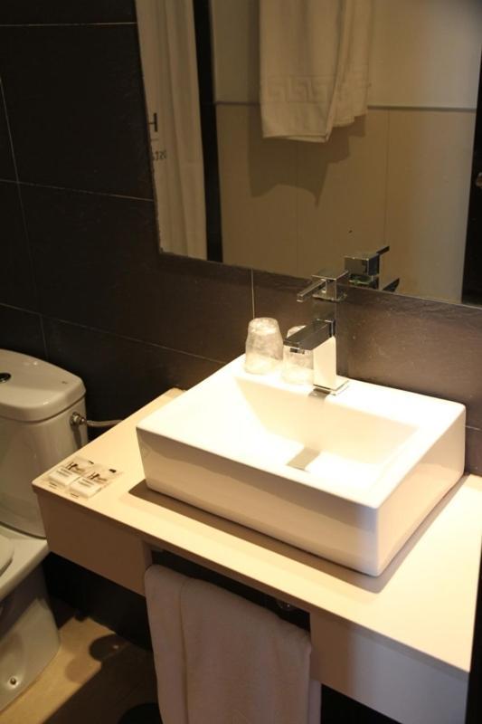 Single Room,1584670930:JPEG