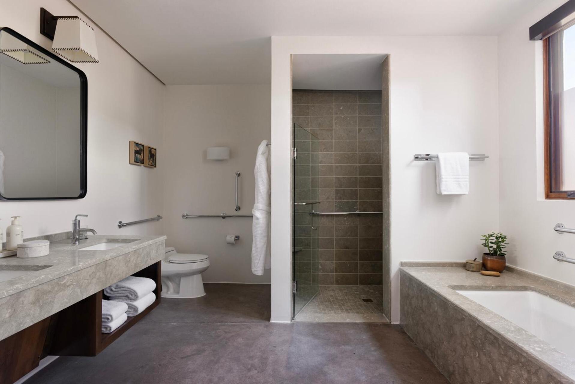 One Bedroom Encantado King Suite Accessible