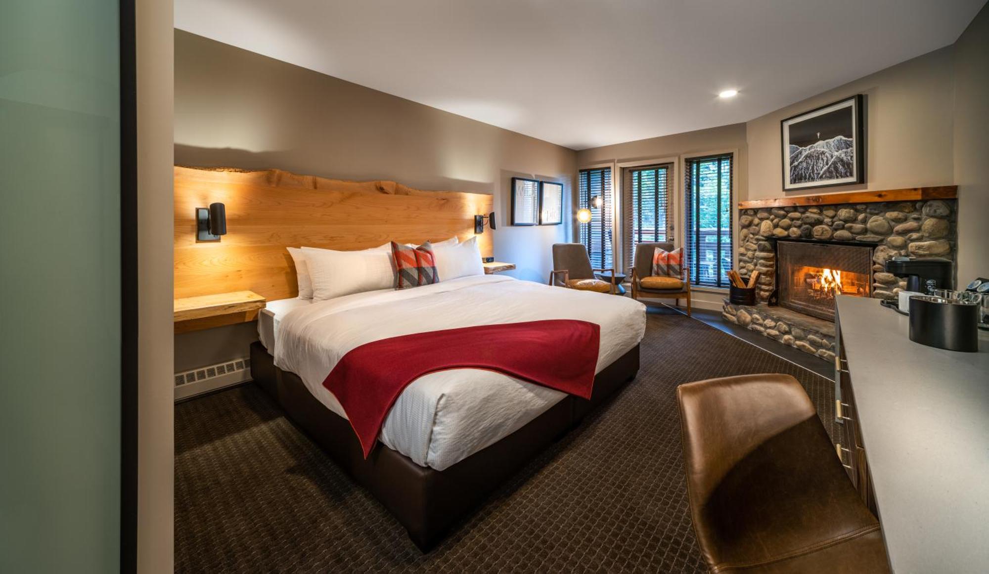 Standard King Room
