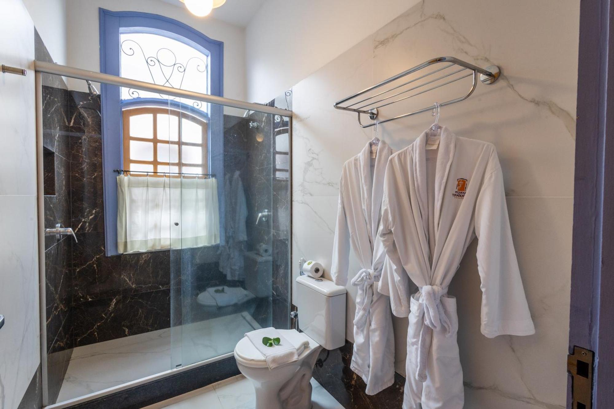 Luxury Room Spa Bath
