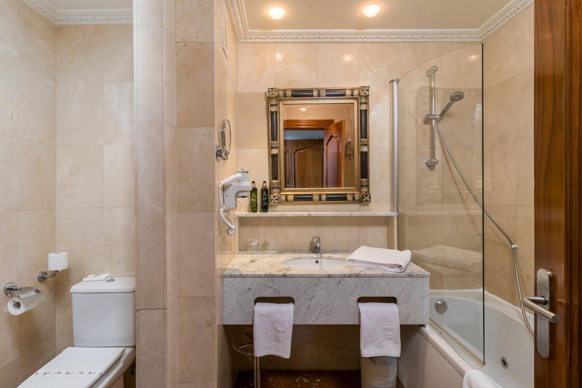 Double Room Spa Access