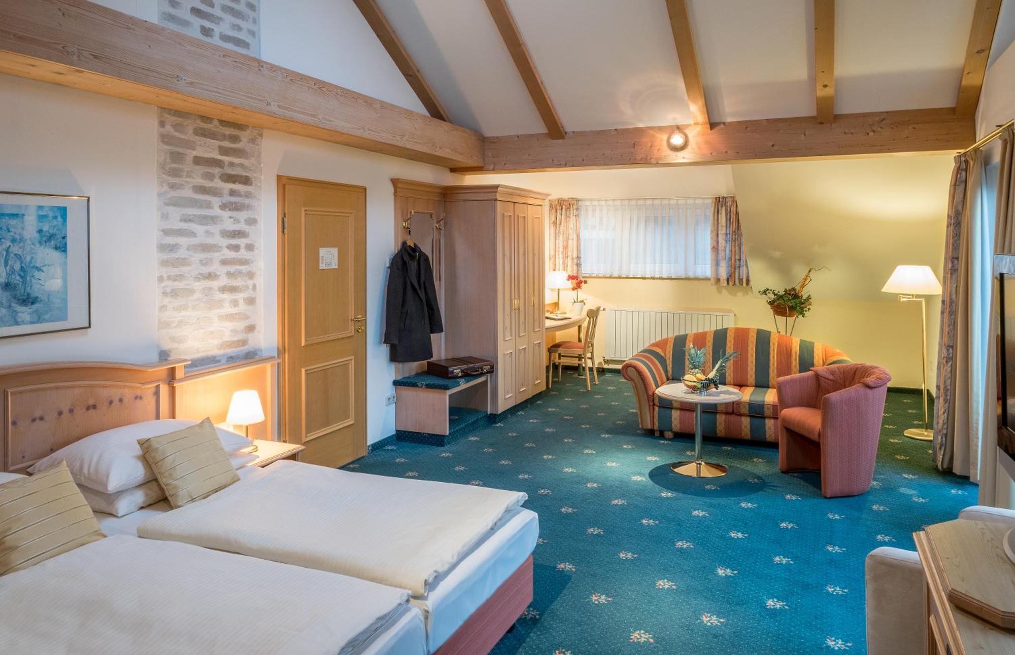 Junior Suite Balcony