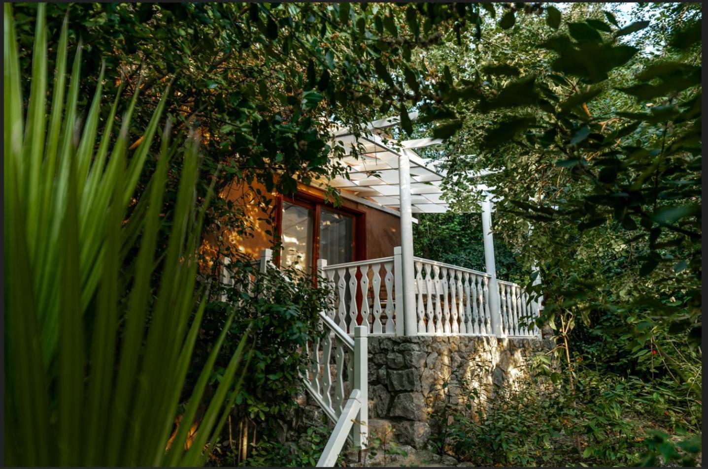 Standart Taş Evi