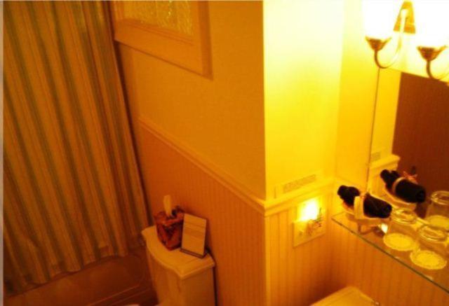 Queen Room Suite
