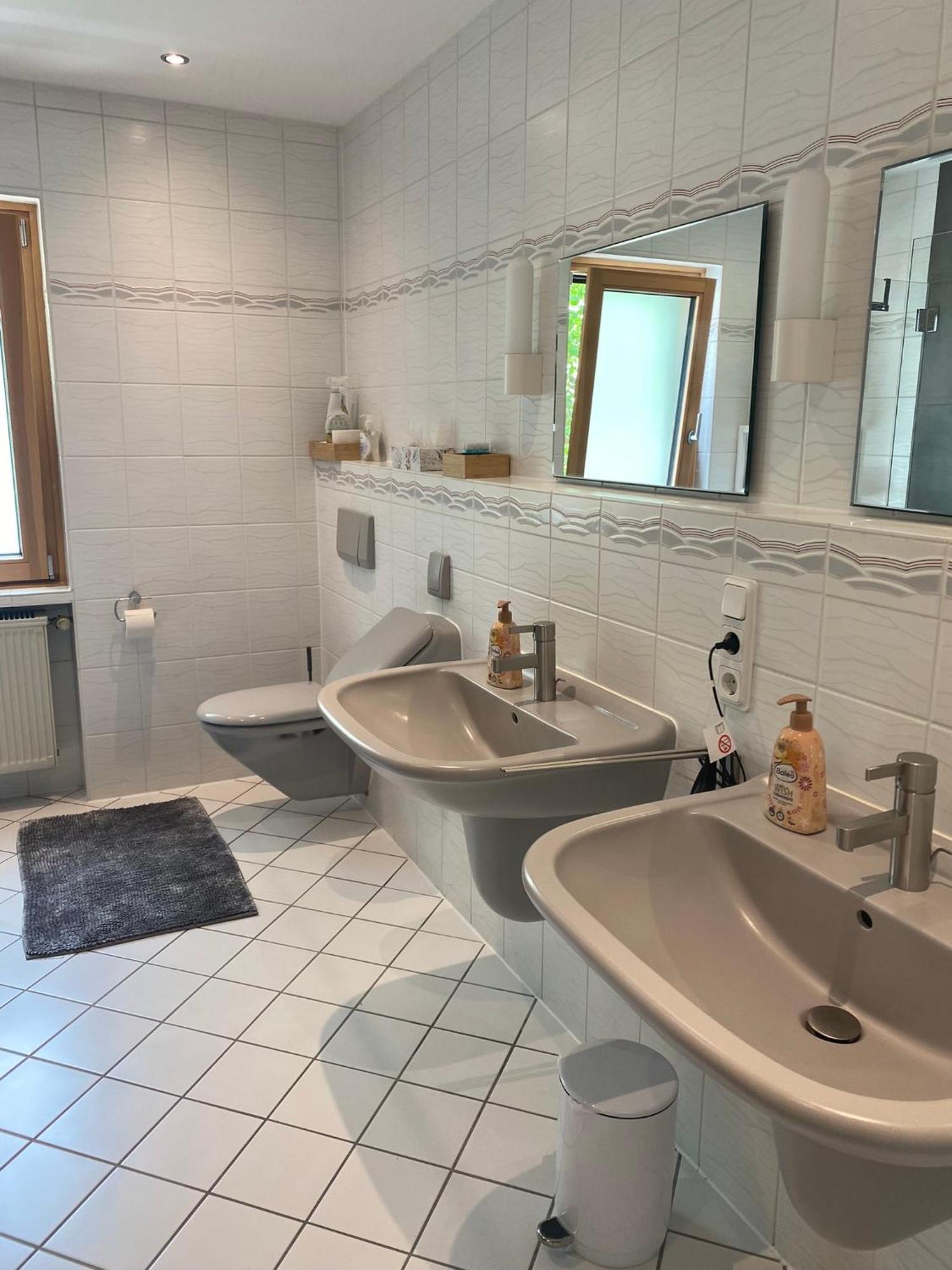 Double Room Private Bathroom