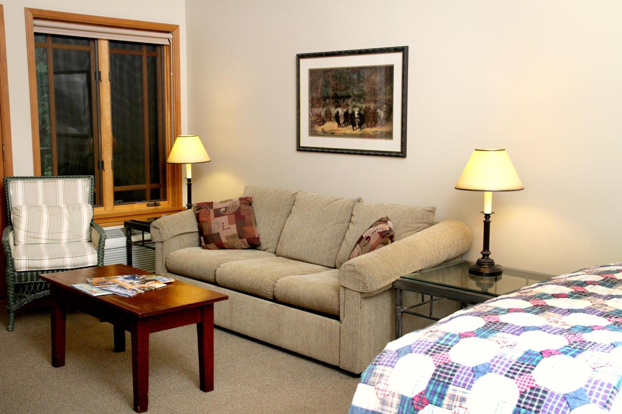 Cabin Queen Bed River View