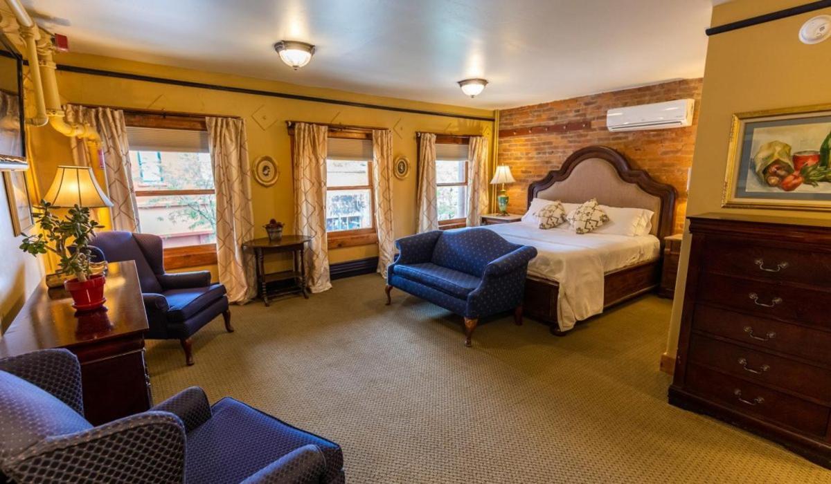 King Room