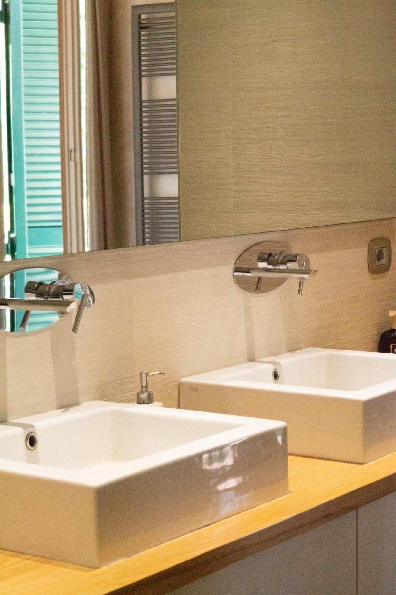 Double Room Private External Bathroom