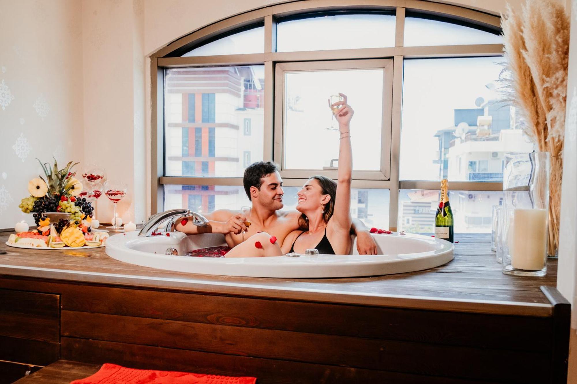 Standard Double Room Spa Bath