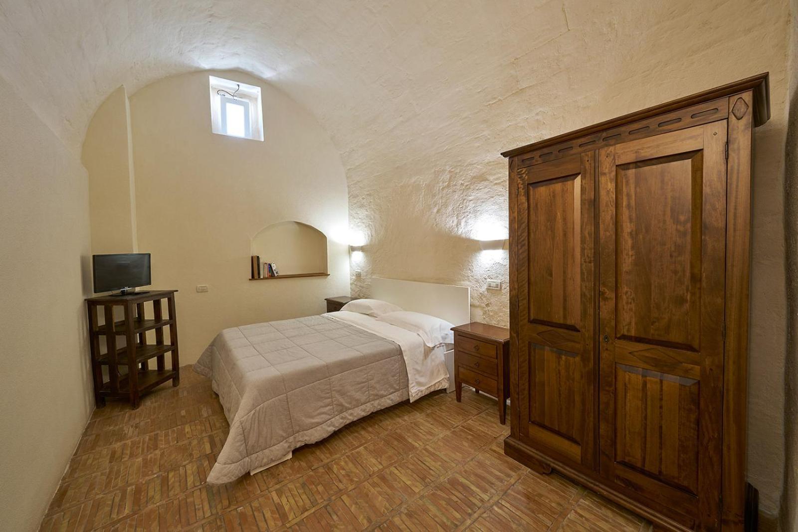 Economy Double Room,1585468075:JPEG