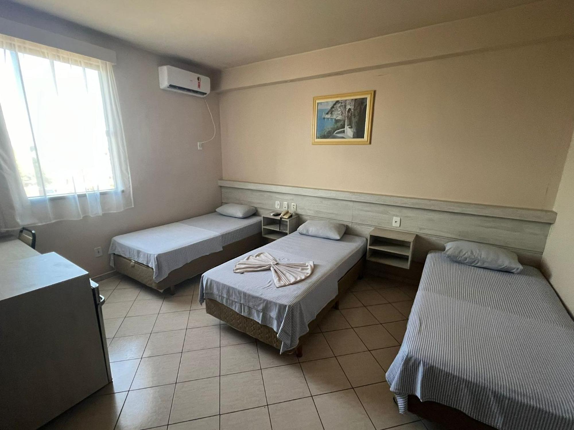 Basic Triple Room,1585470928:JPEG