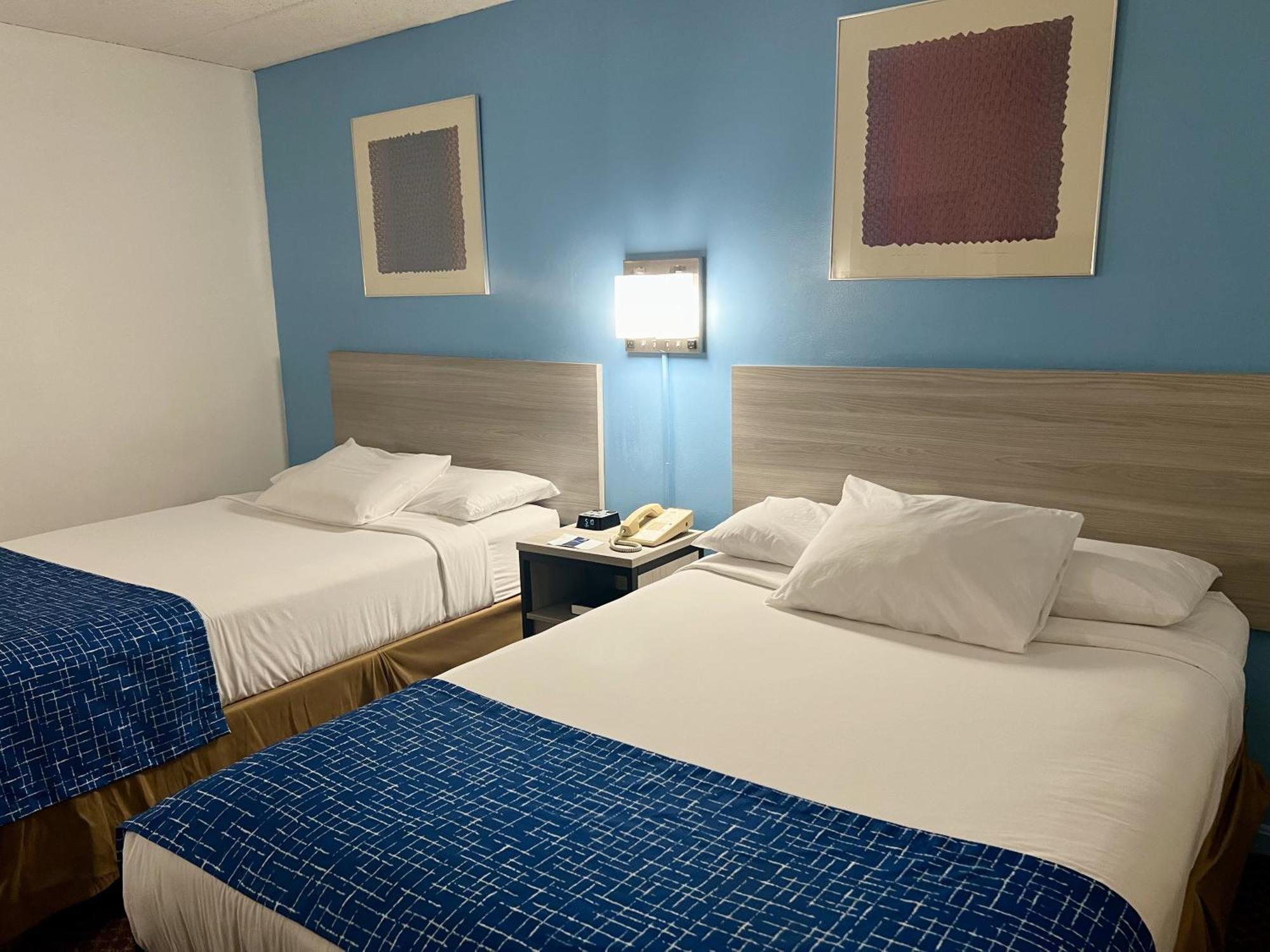 Standard Room Two Double Beds Non-Smoking