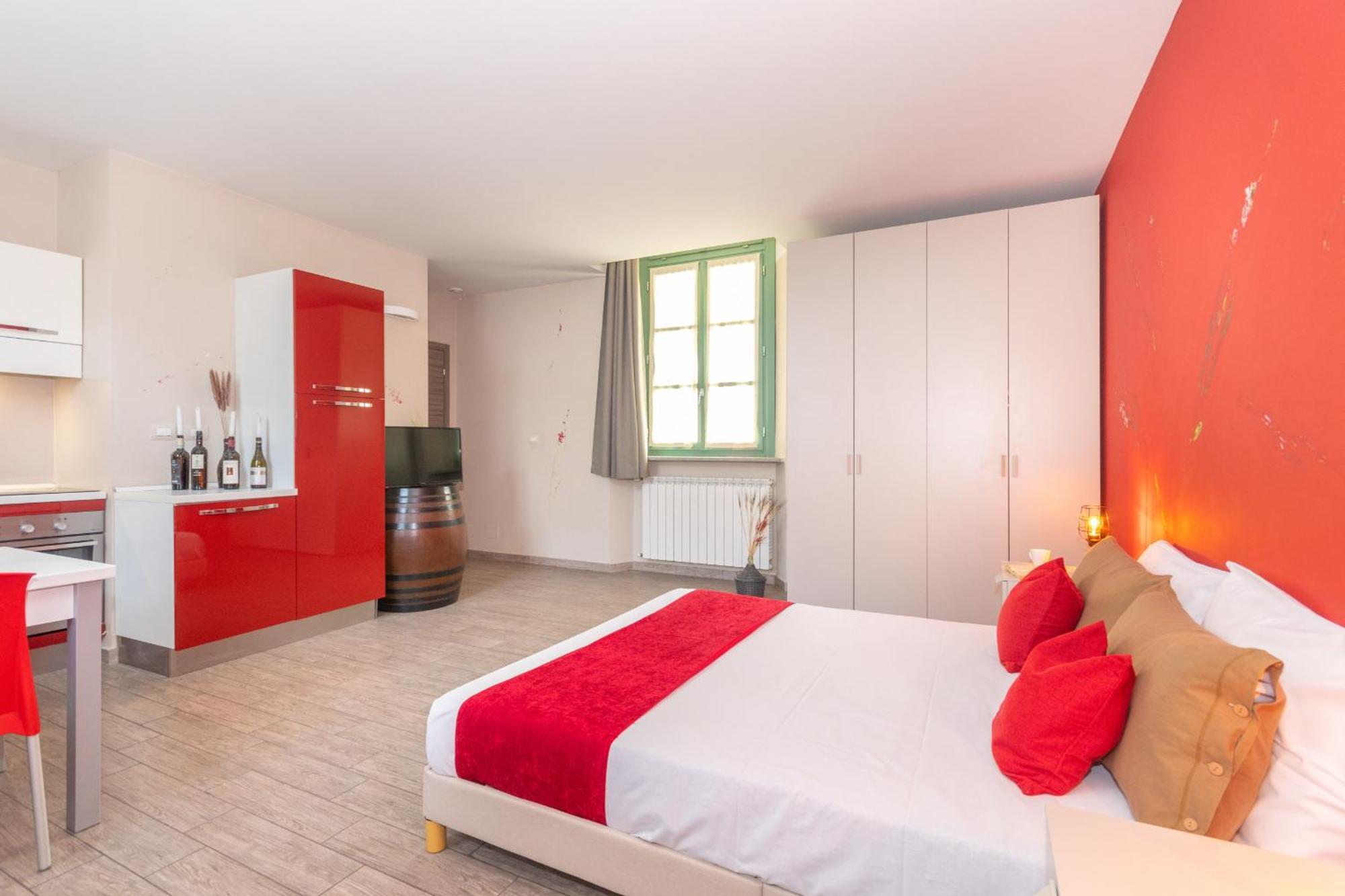 Studio Apartment