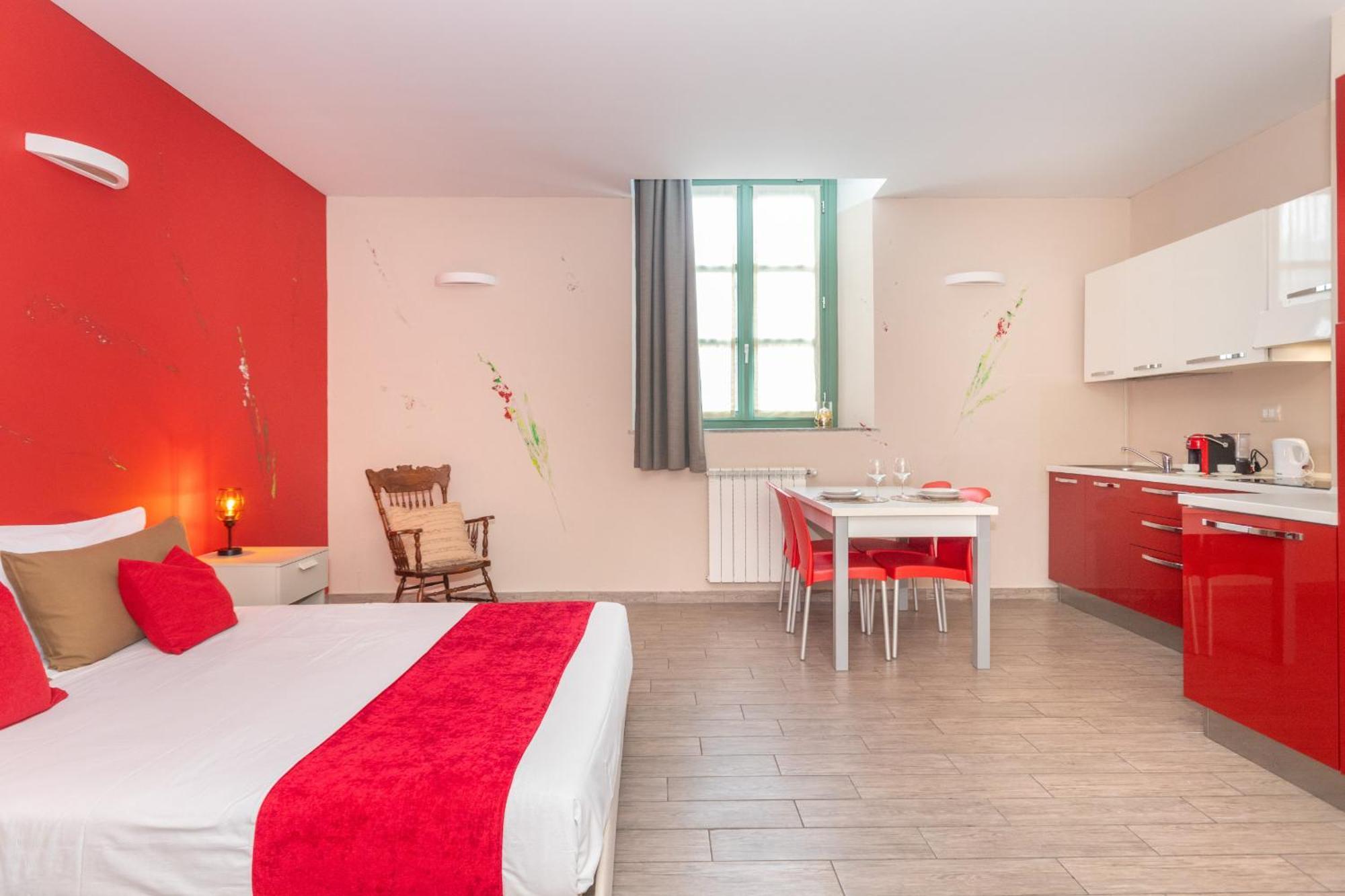 Studio Apartment