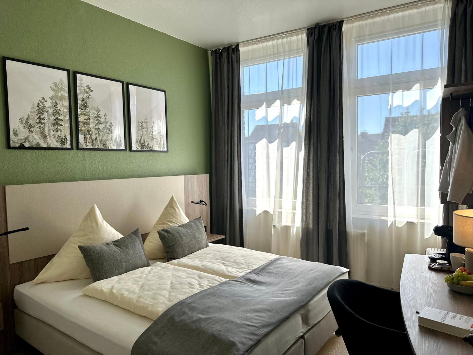 Double Room,1585492710:JPEG