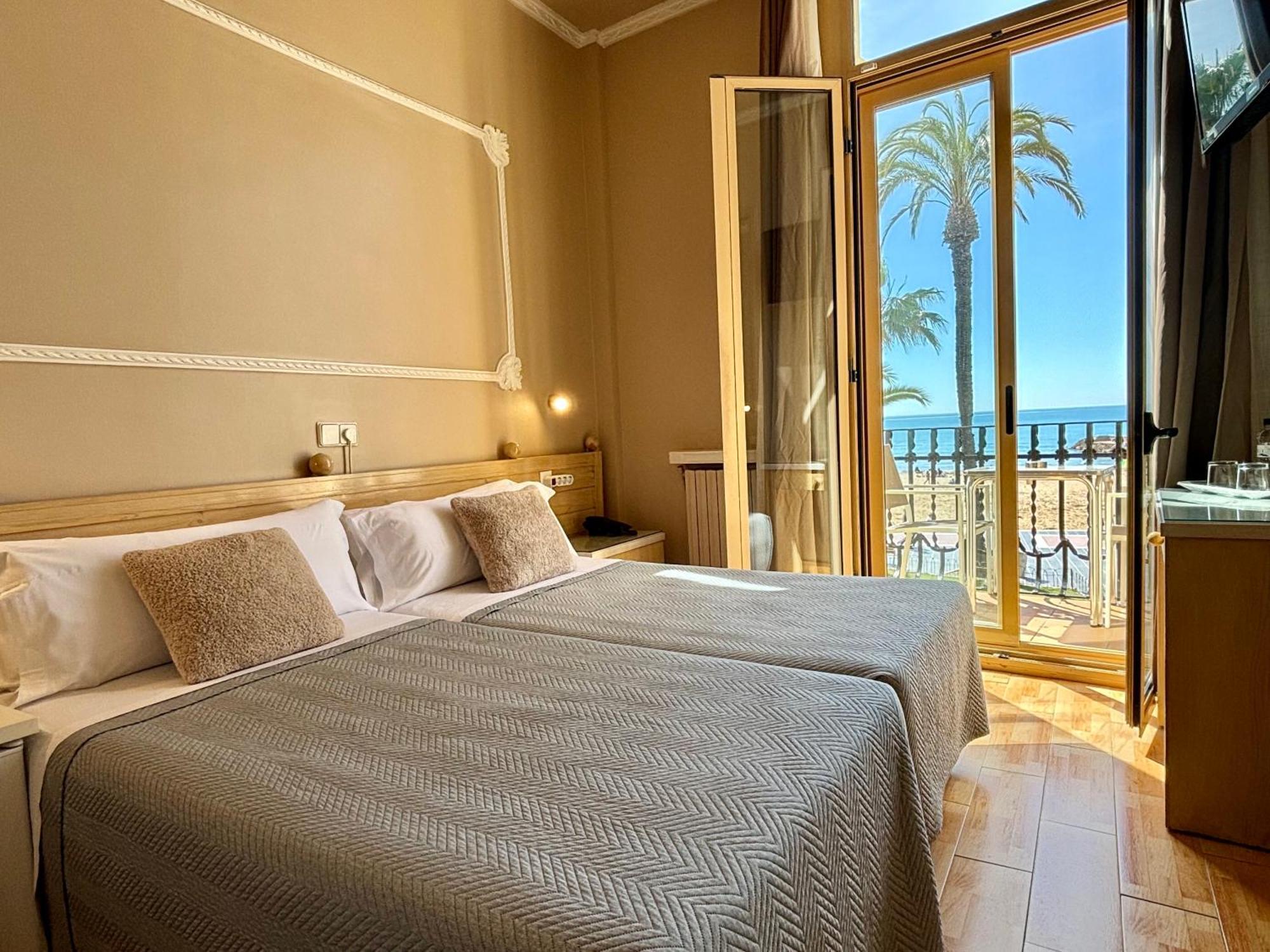 Double or Twin Room Sea View Balcony