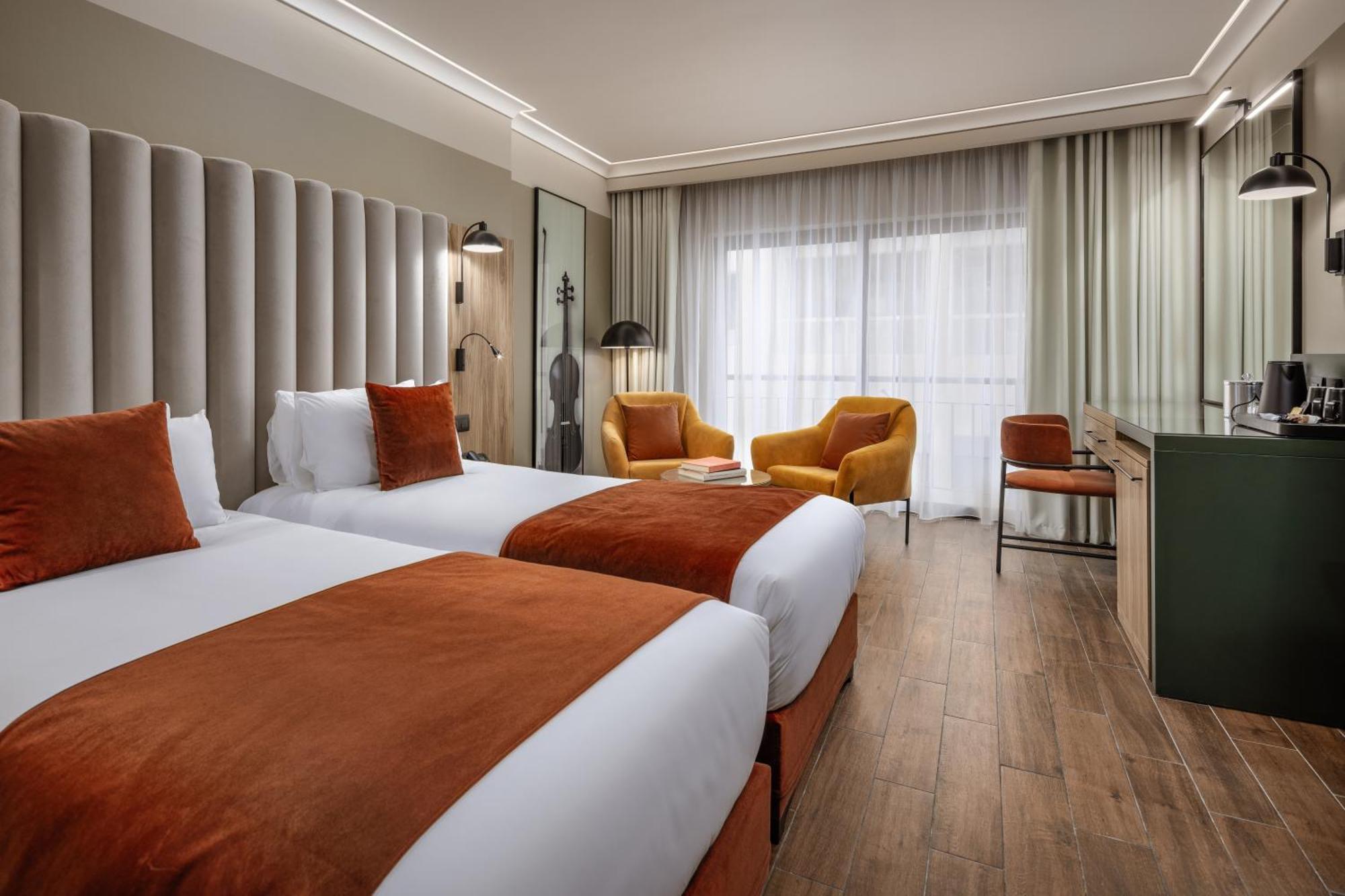 Superior Twin Room