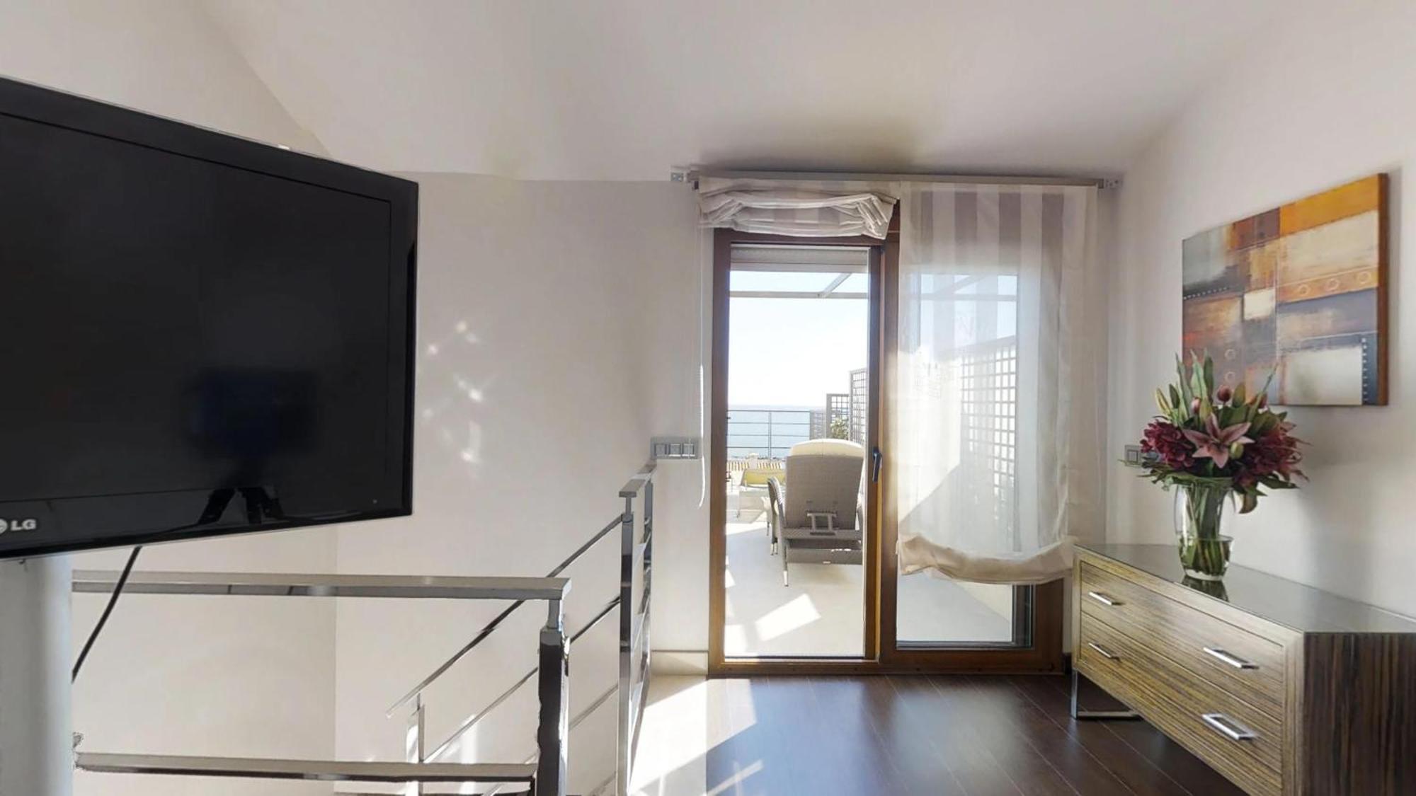 Suite duplex,1765159545:JPEG